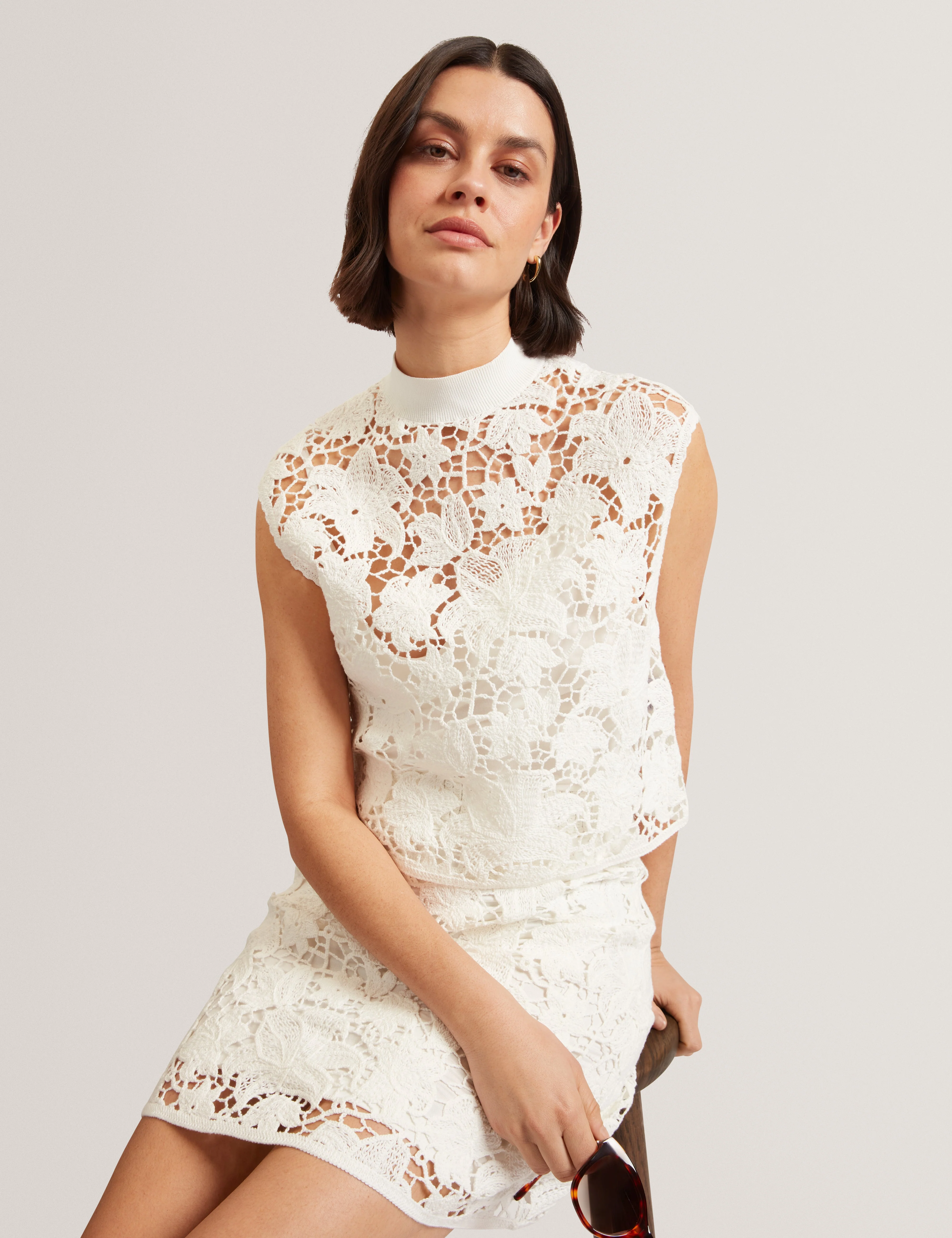 Aenabet Cropped Crochet Top Ivory - Image 6
