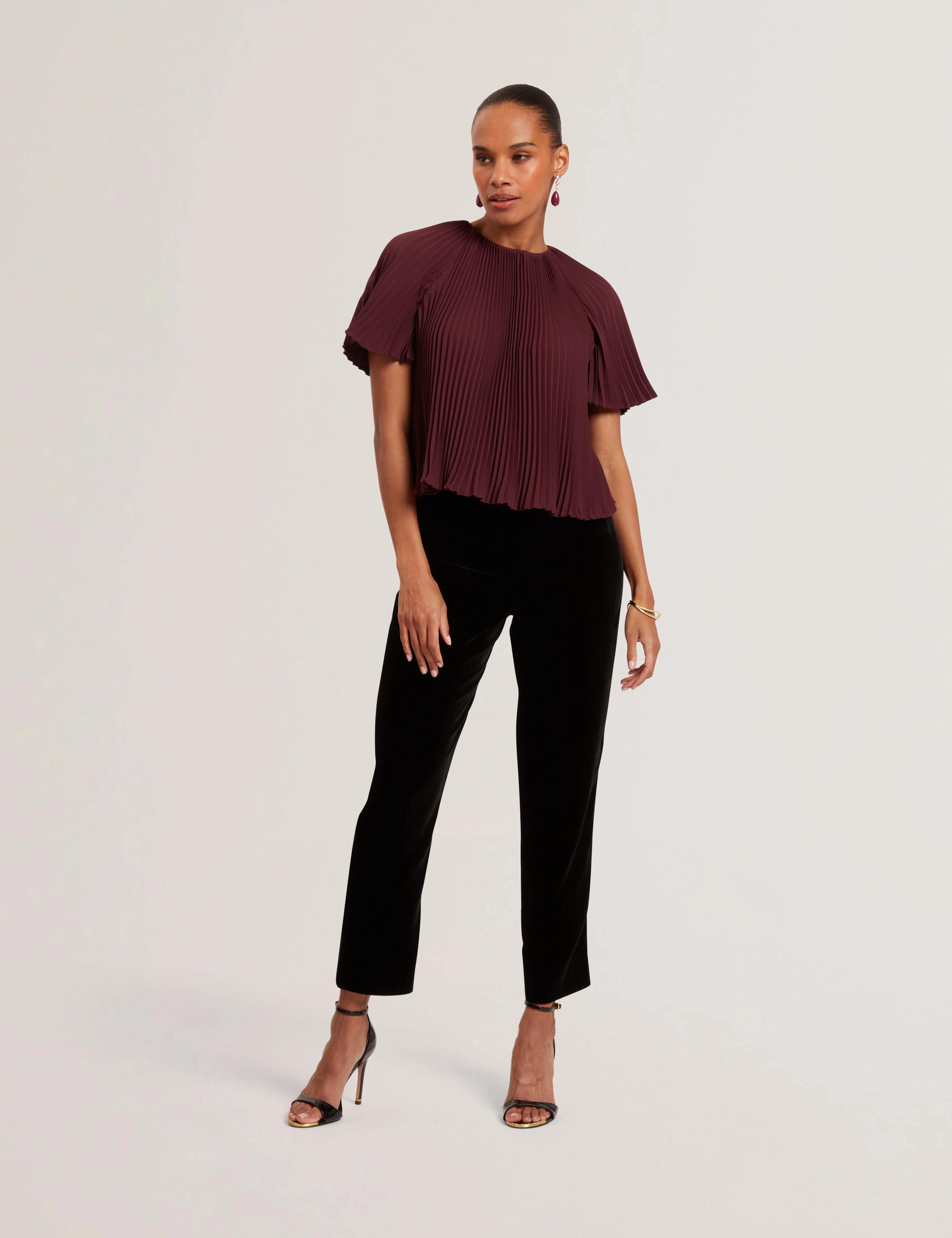 Agara Crepe Pleated Short Sleeve Top Oxblood - Image 2