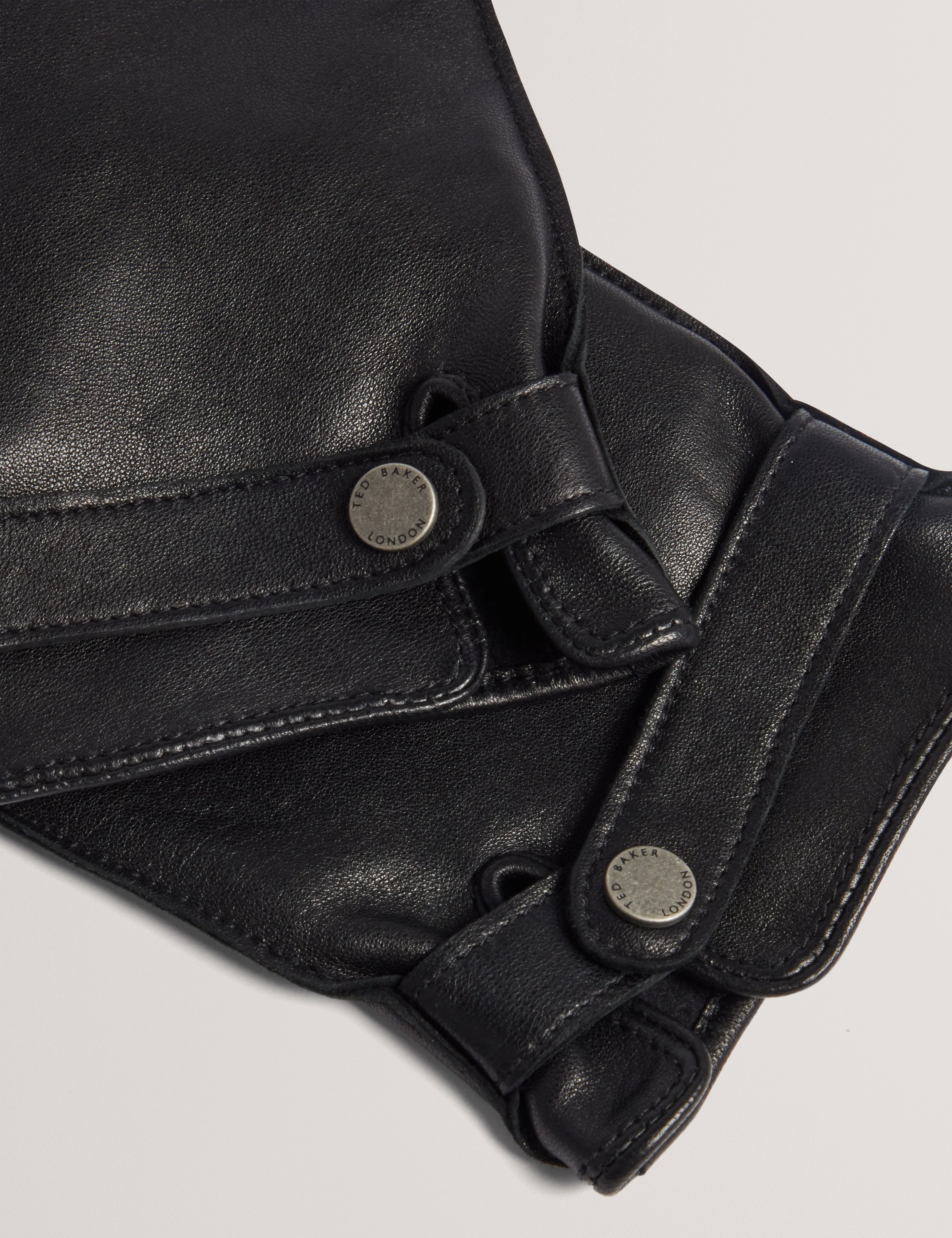 Alexxs Leather Gloves Black - Image 4