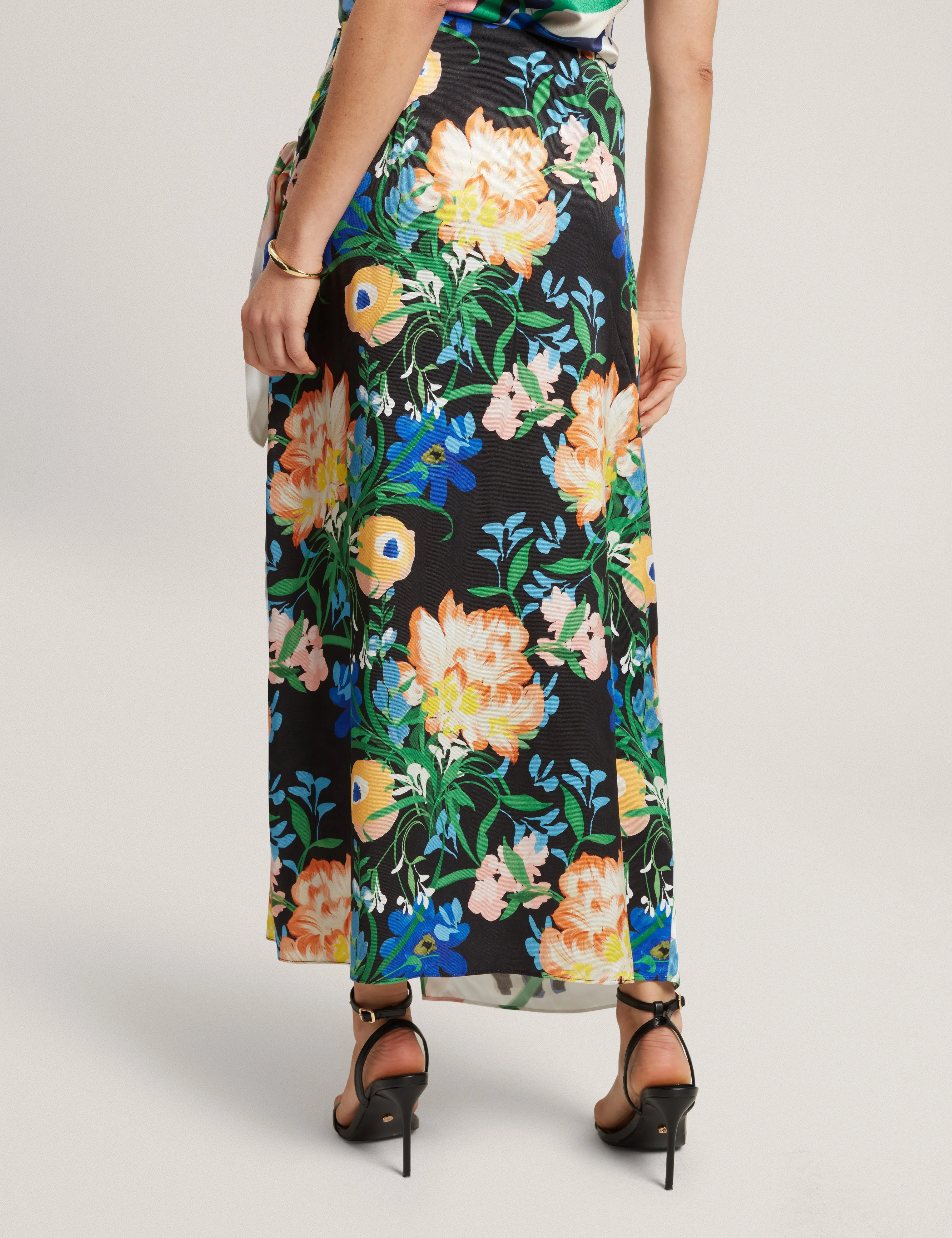 Allmia Floral Print Knot Detail Wrap Midi Skirt Black - Image 5