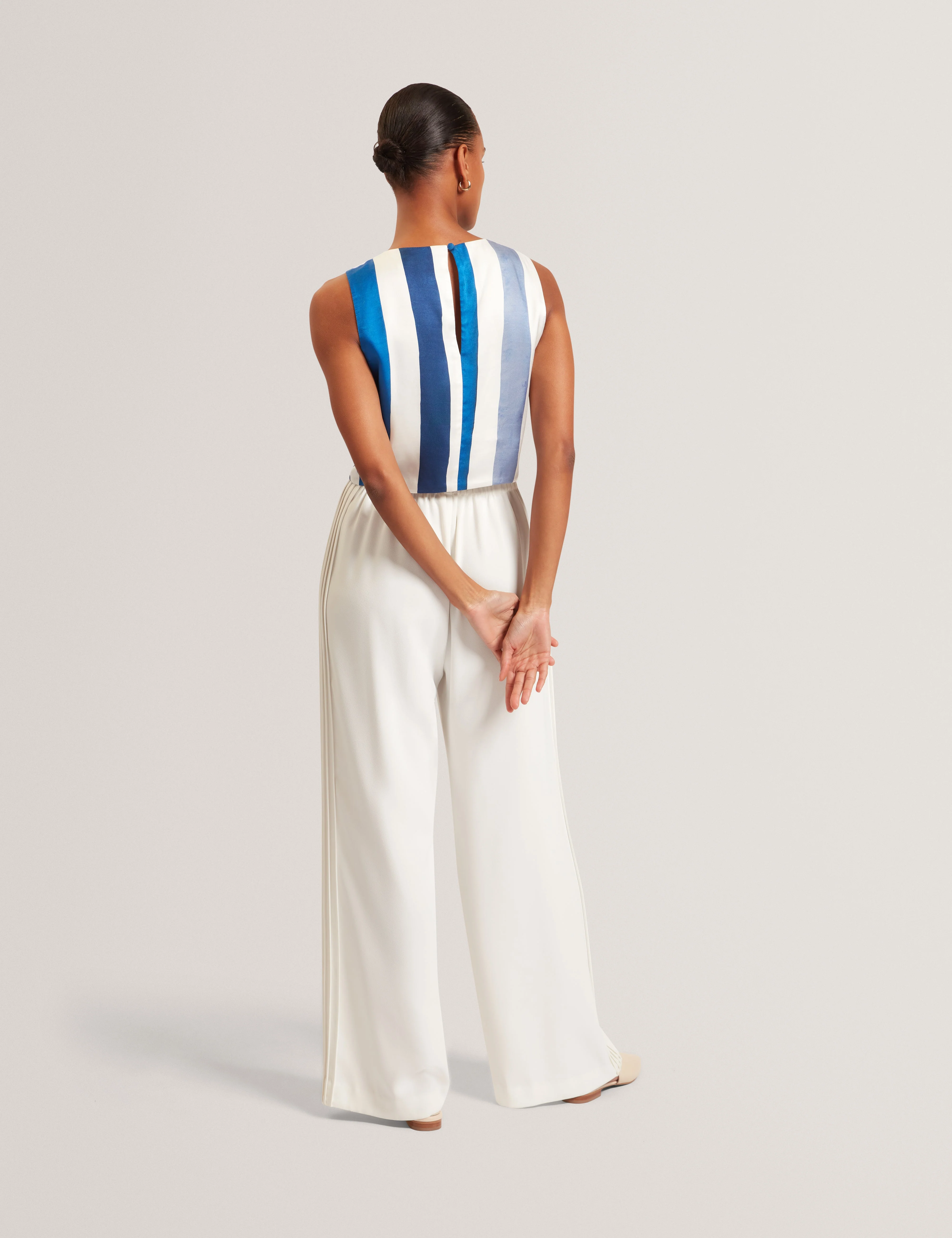 Almi Knot Detail Sleeveless Top Ivory - Image 4