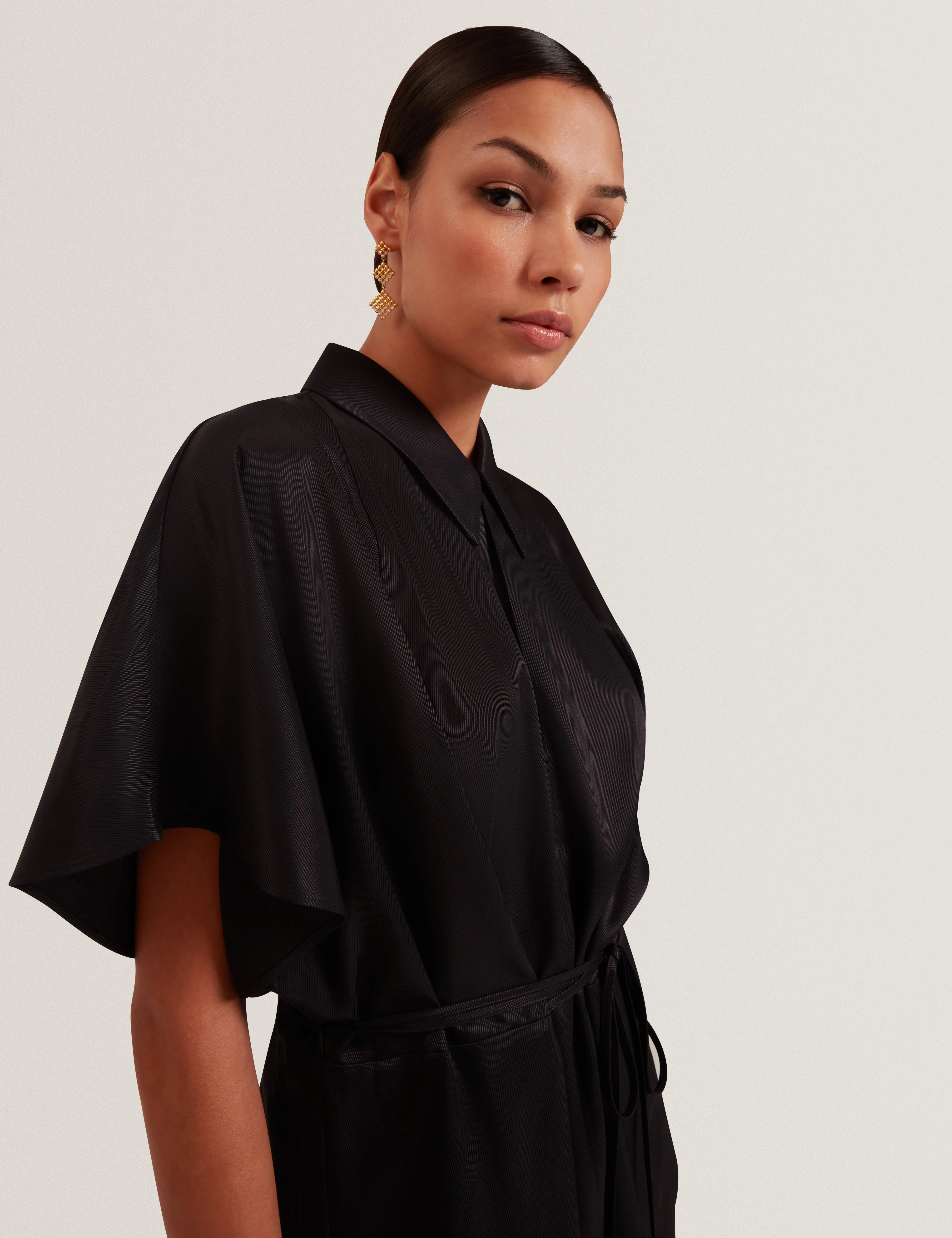 Anaria Tie Detail Short Sleeve Shirt Black - Image 4