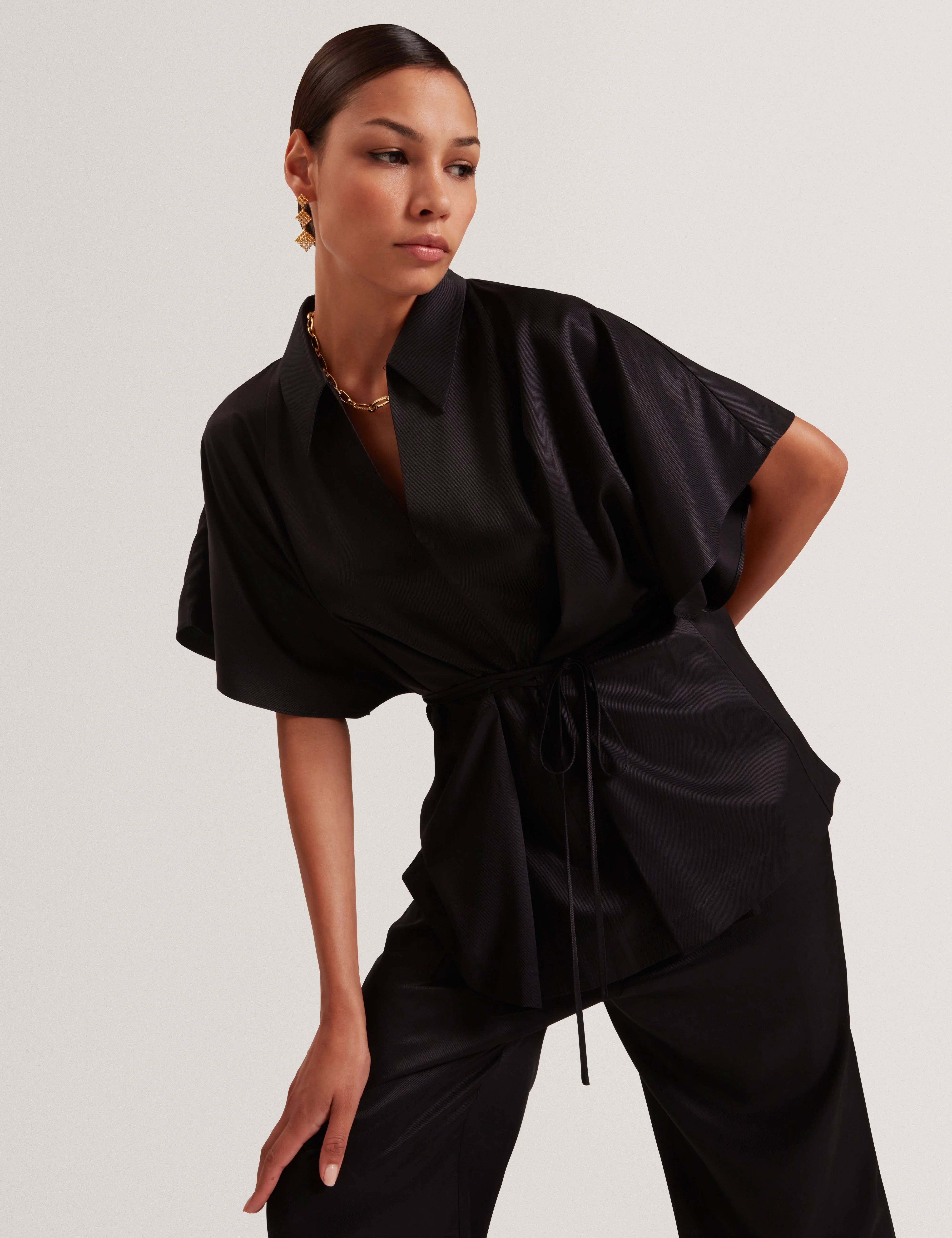 Anaria Tie Detail Short Sleeve Shirt Black - Image 5