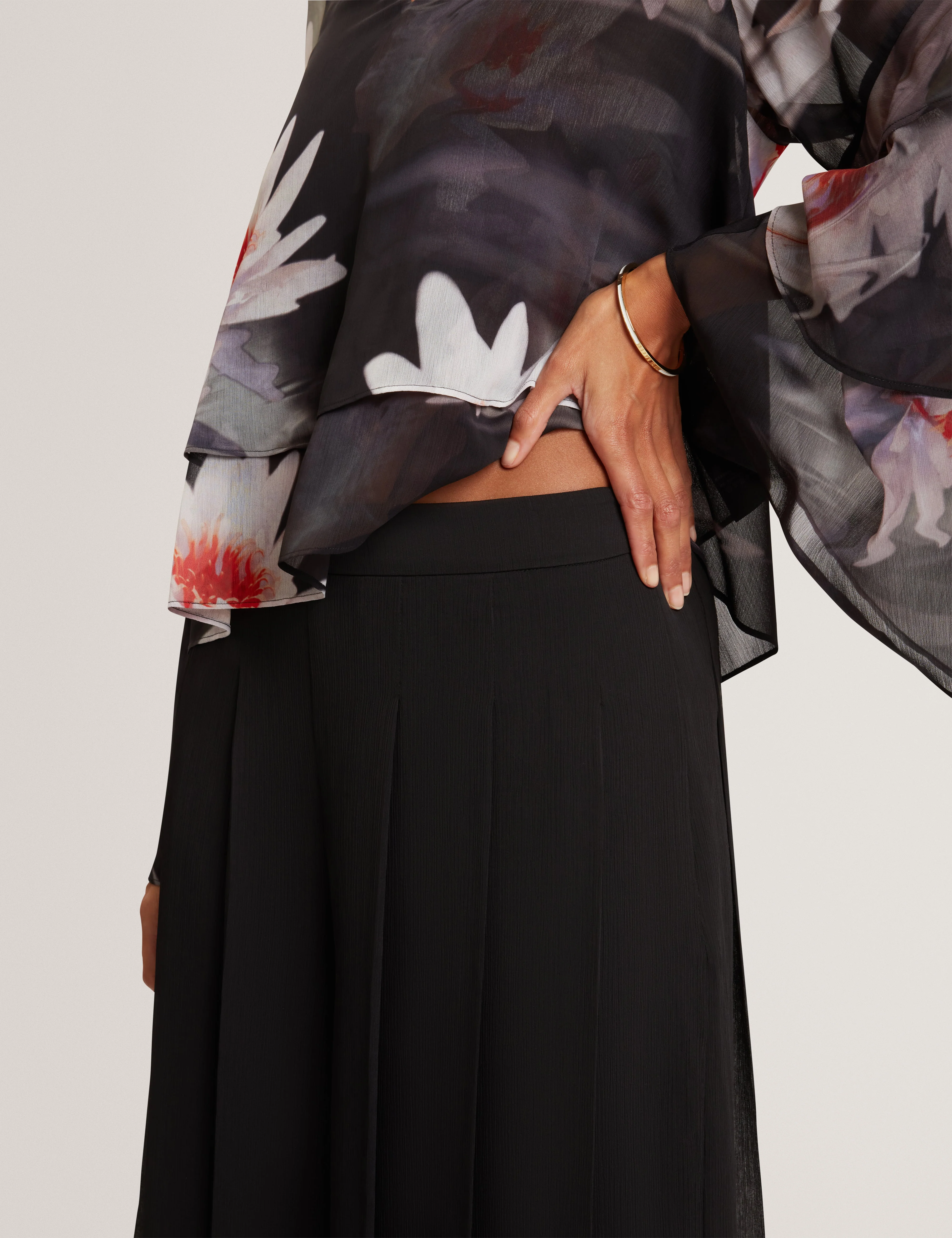 Antera Pleated Wide Leg Trouser Black - Image 4