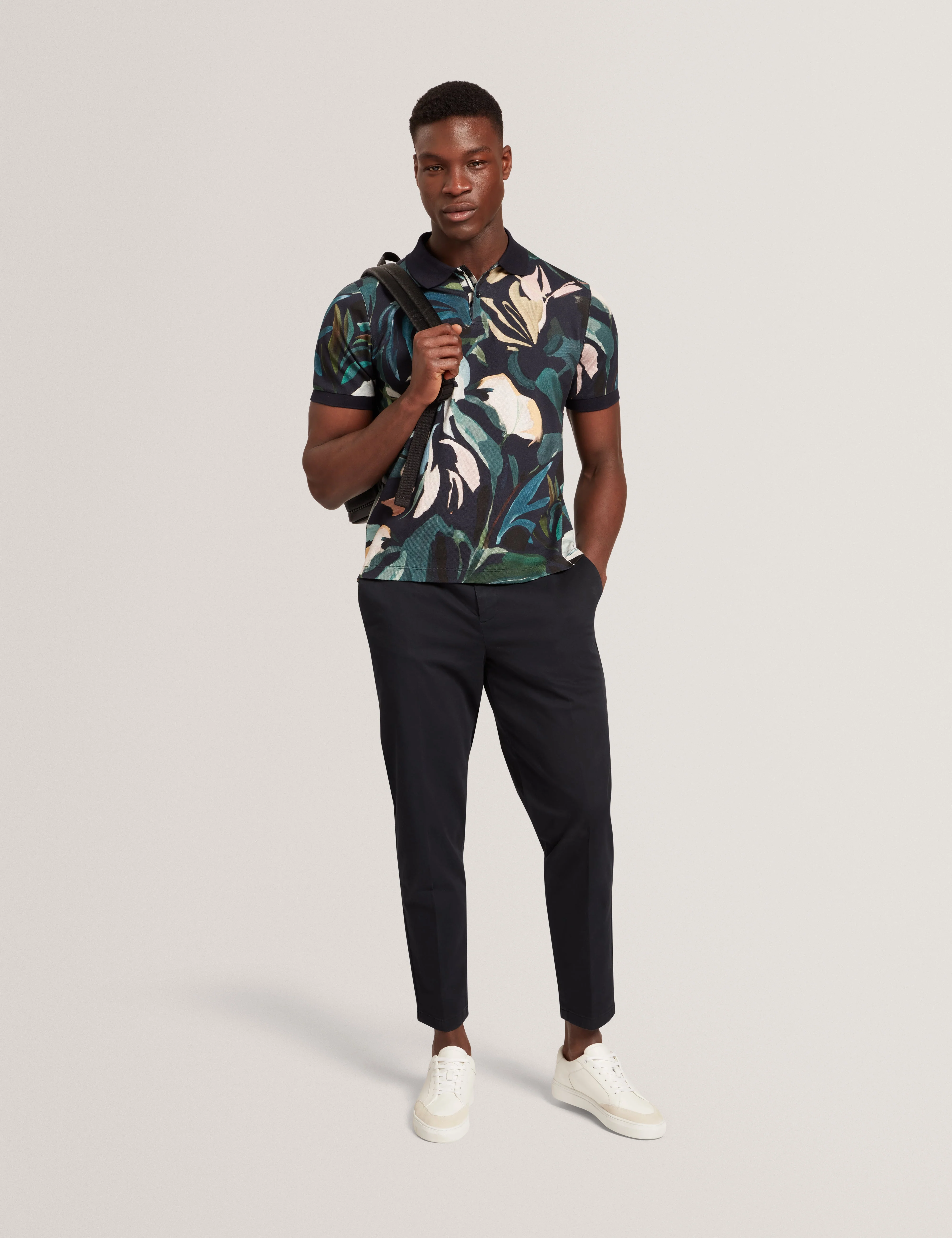 Armodo Tapered Smart Trouser Black - Image 4