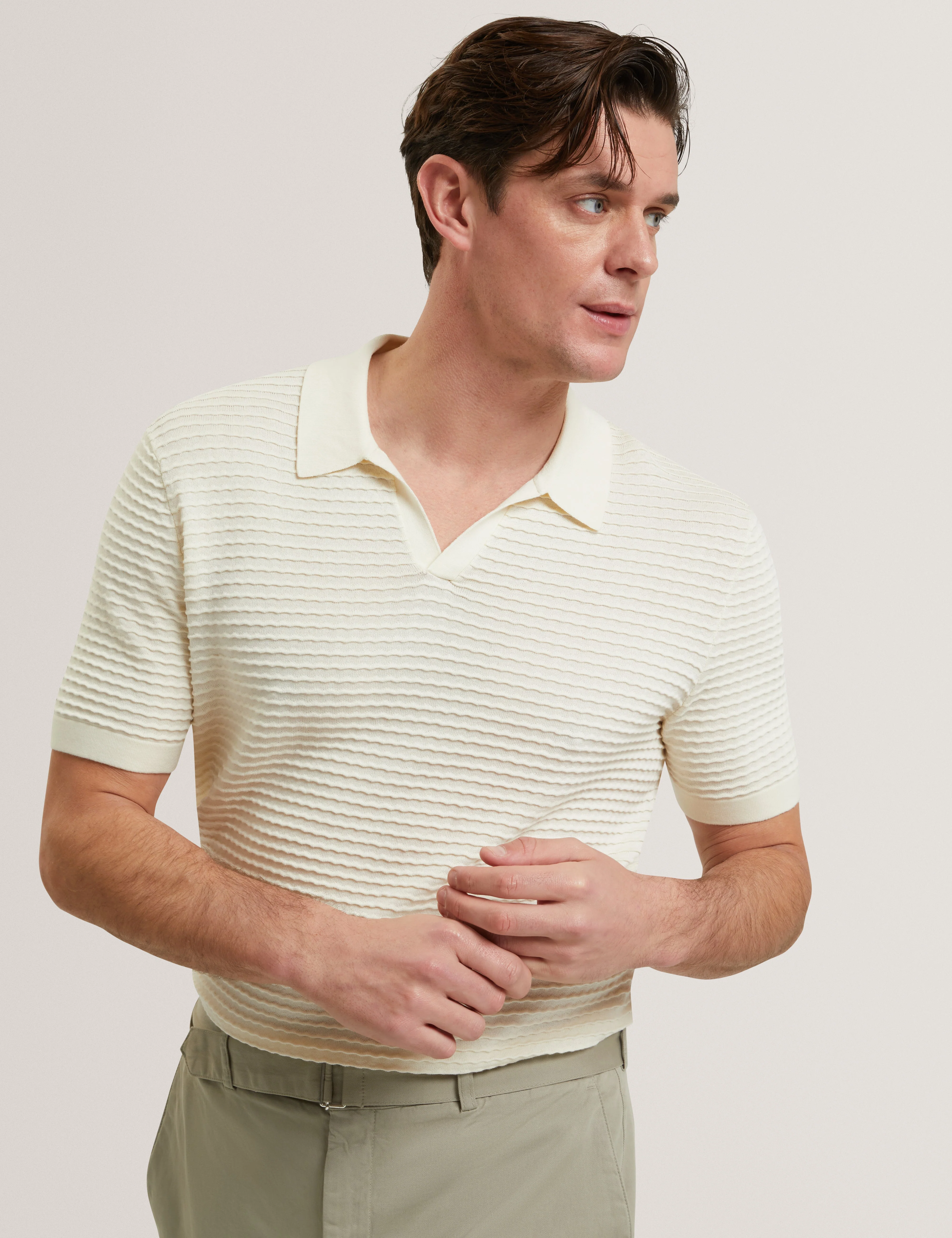 Bestel Short Sleeve Wavy Stitch Open Neck Polo White - Image 2