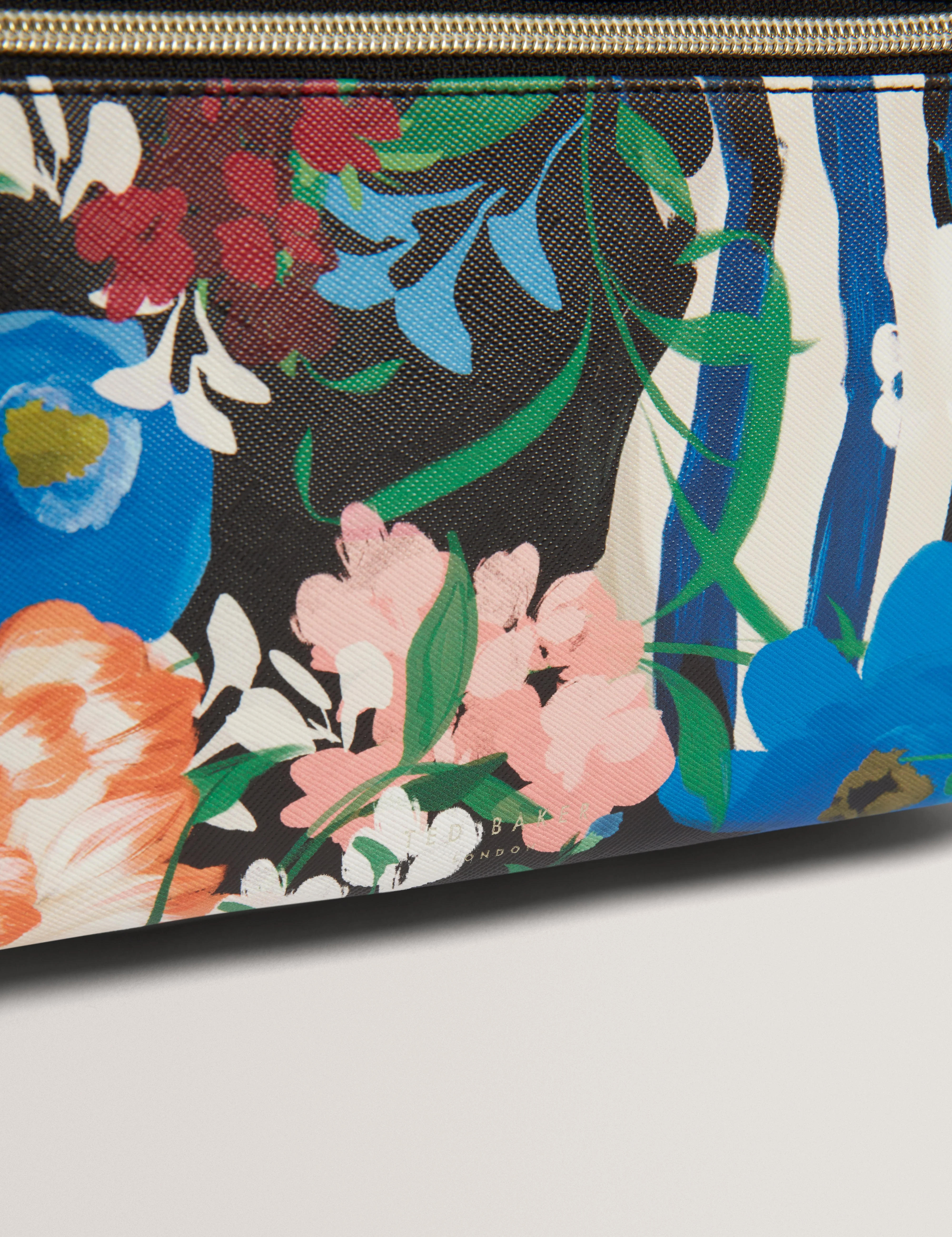 Bousina Bouquet Printed Zipped Washbag Multicol - Image 2