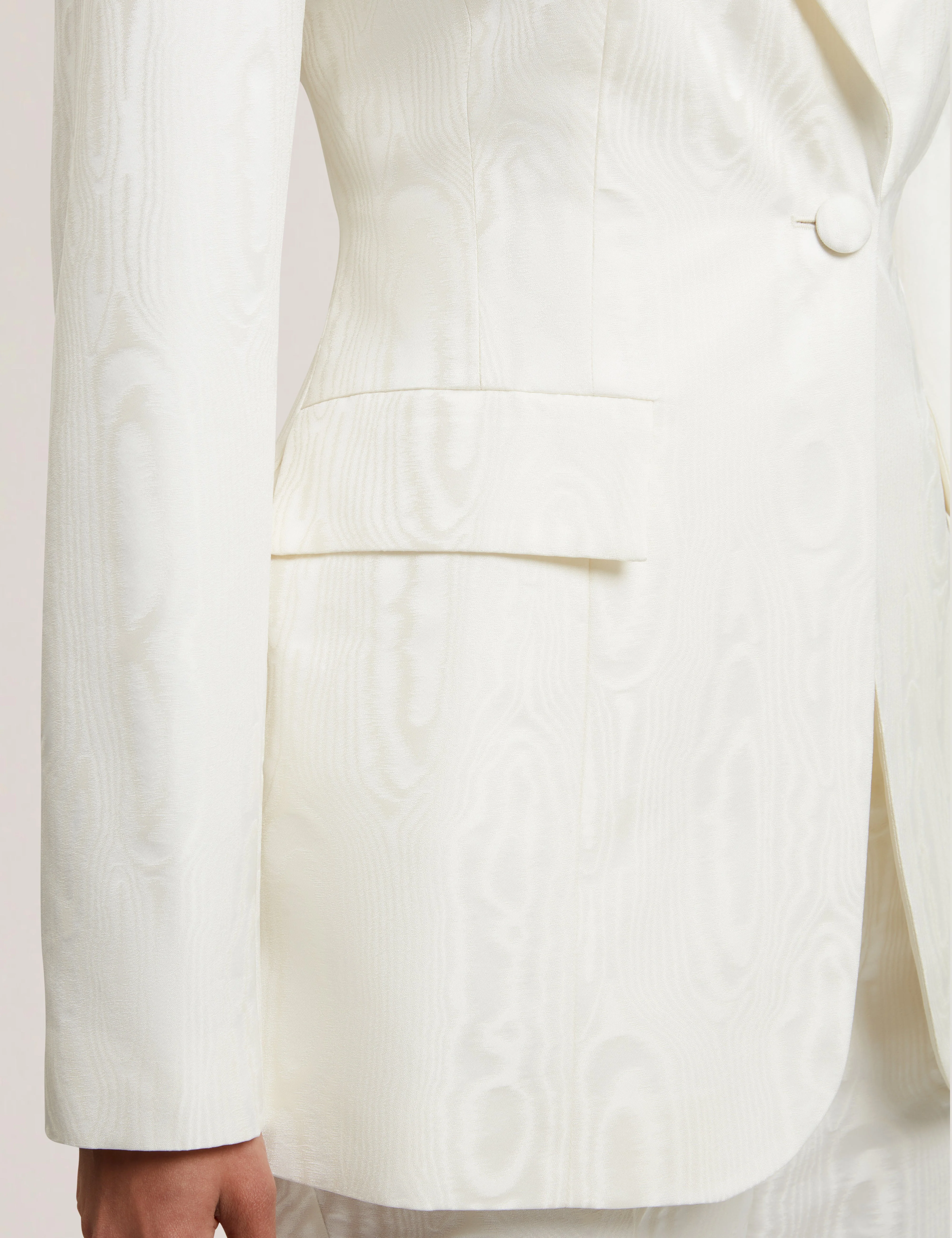 Cabiri Moire Jacquard Tailored Hourglass Blazer Ivory - Image 4