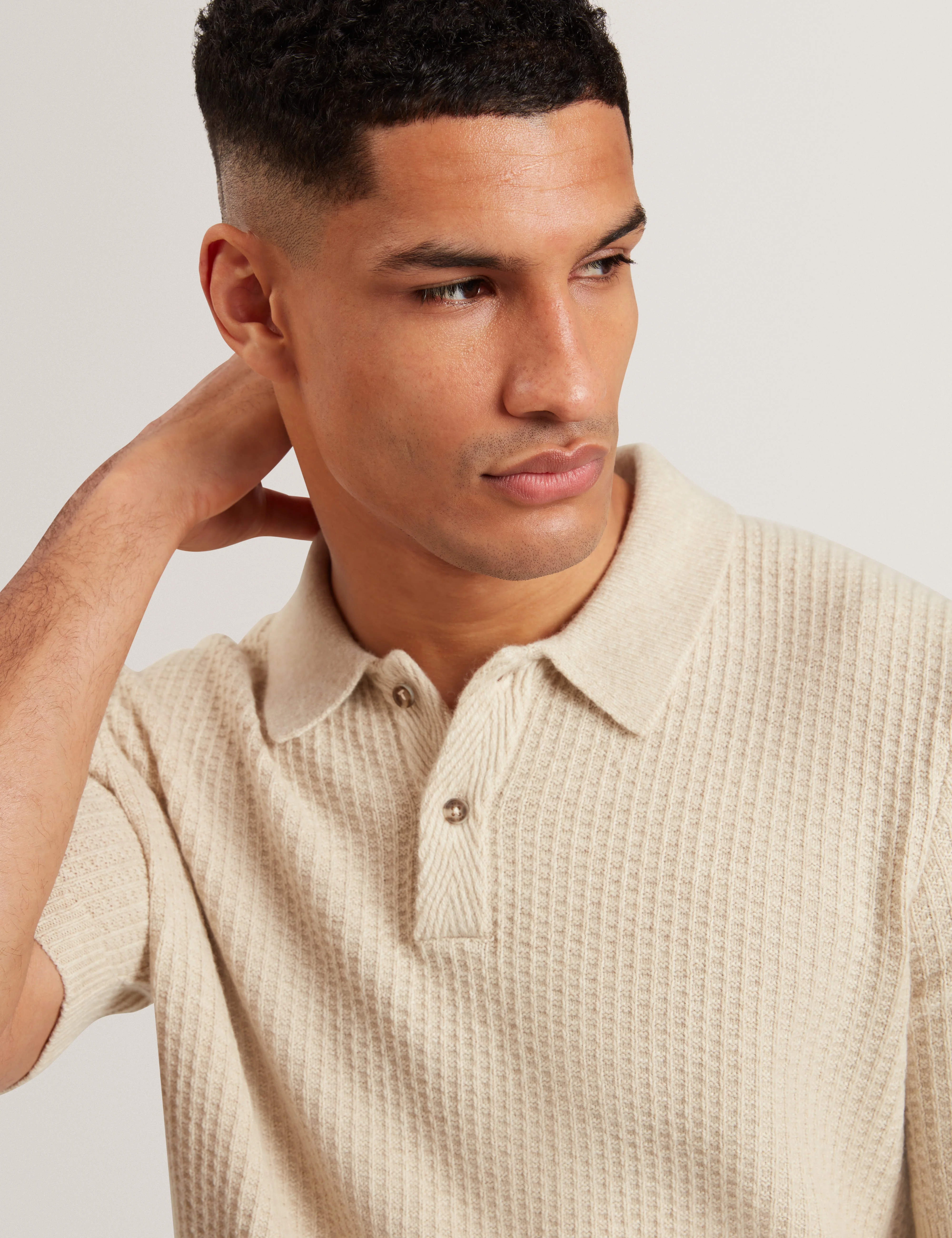 Caelum Short Sleeve Herringbone Placement Stitch Polo Natural - Image 4