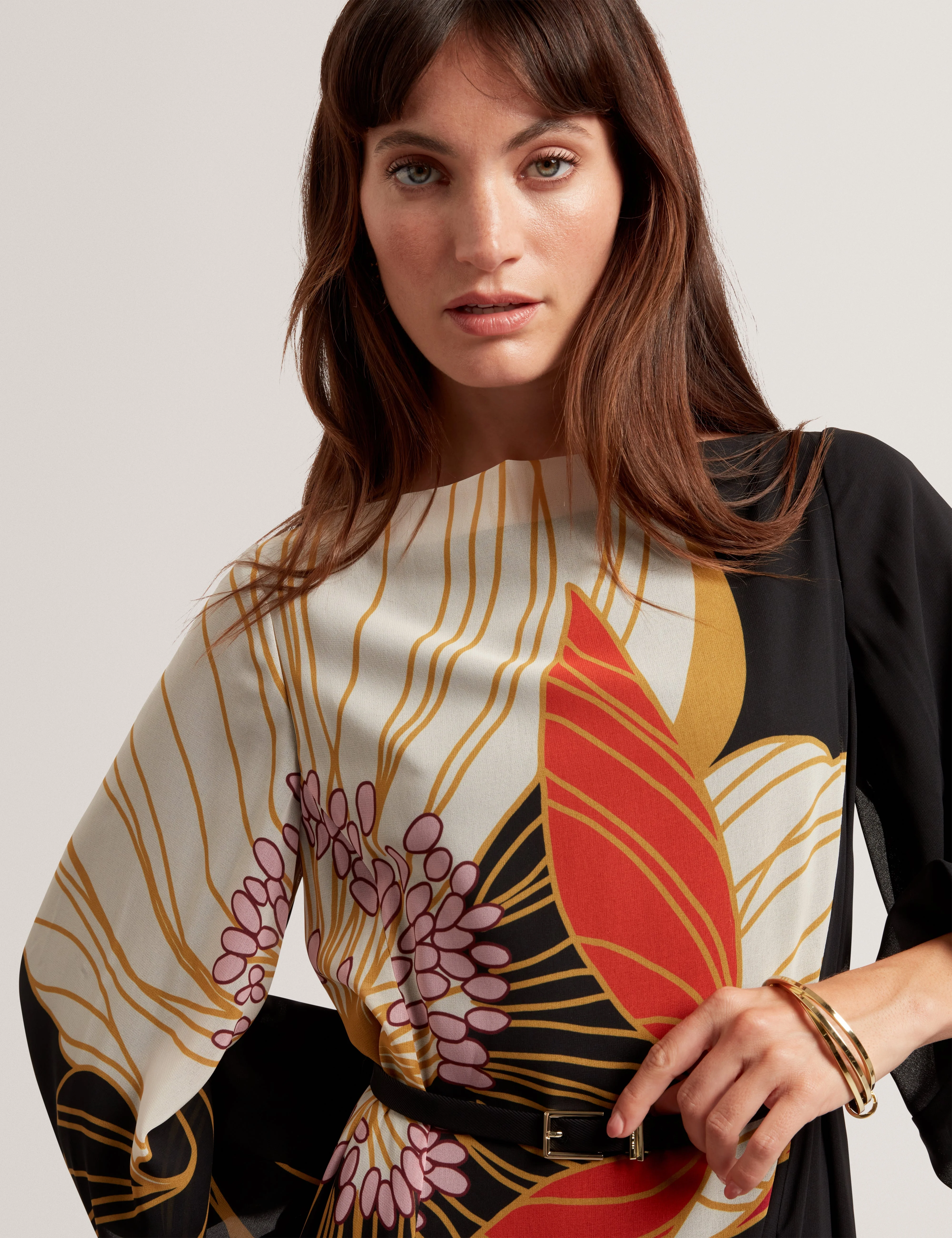 Cammeli Long Sleeve Printed Maxi Dress Black - Image 4