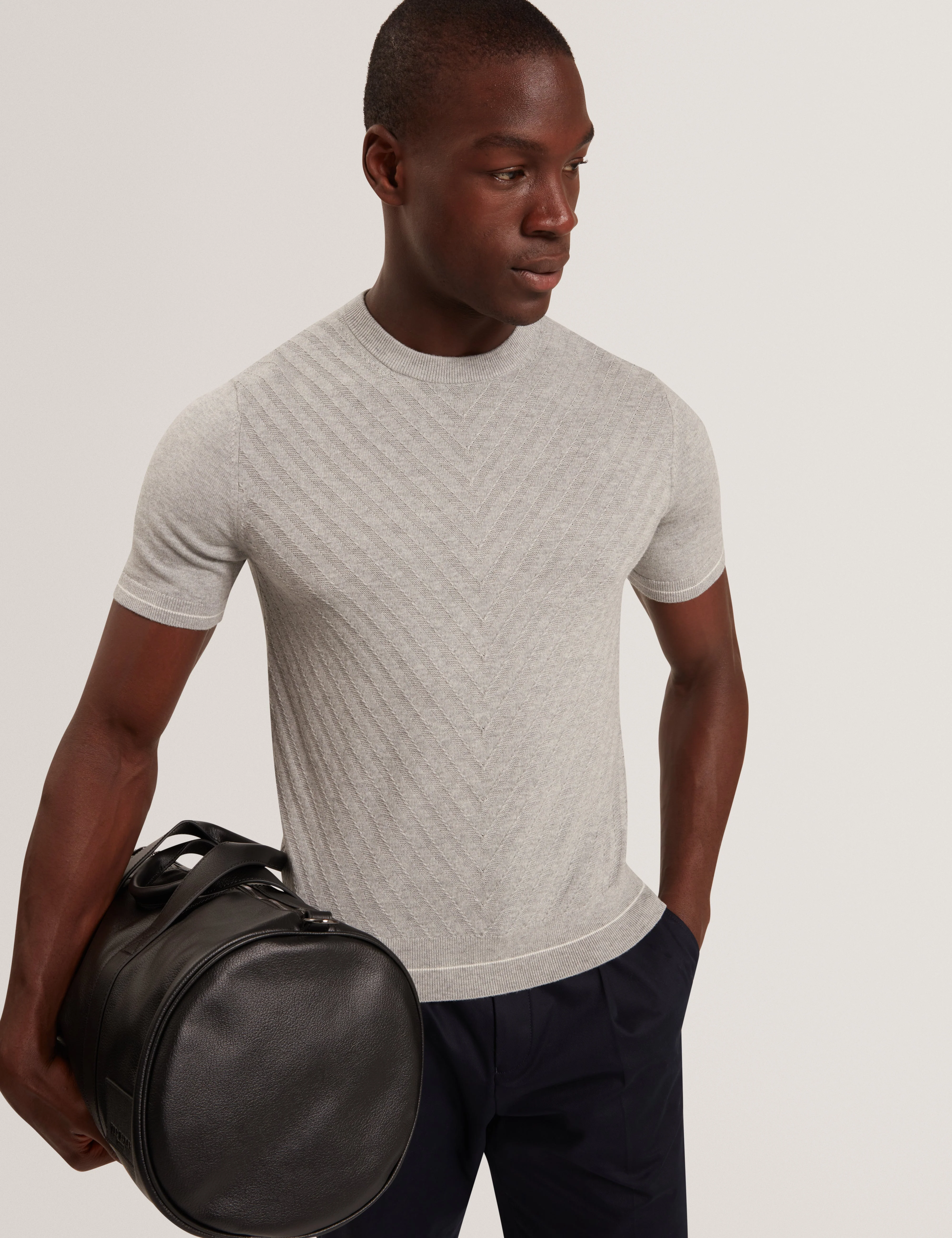 Canon Short Sleeve Chevron Stitch T Shirt Lt-Grey - Image 6
