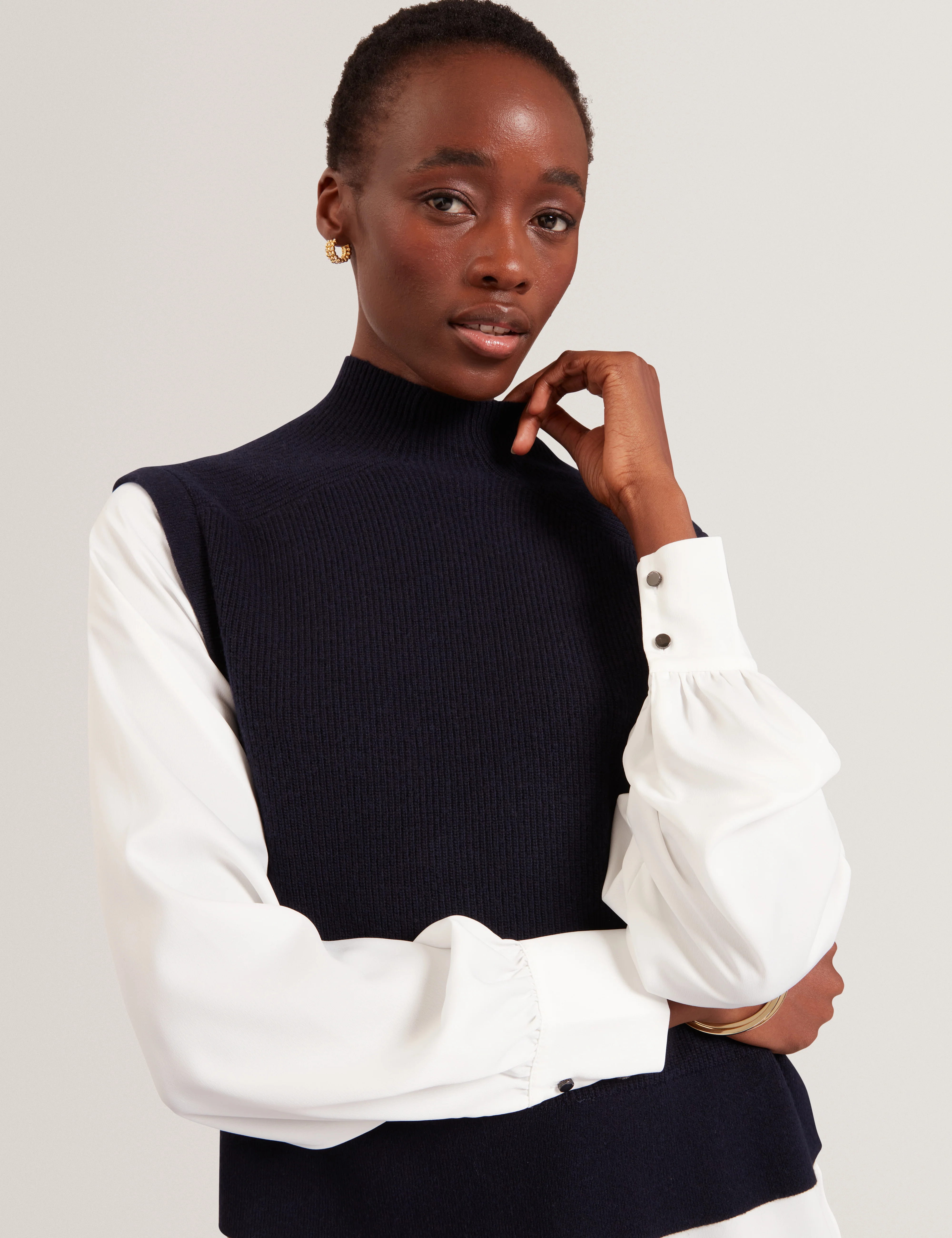 Caycey Woven Sleeve Knitted Jumper Dk-Navy - Image 3