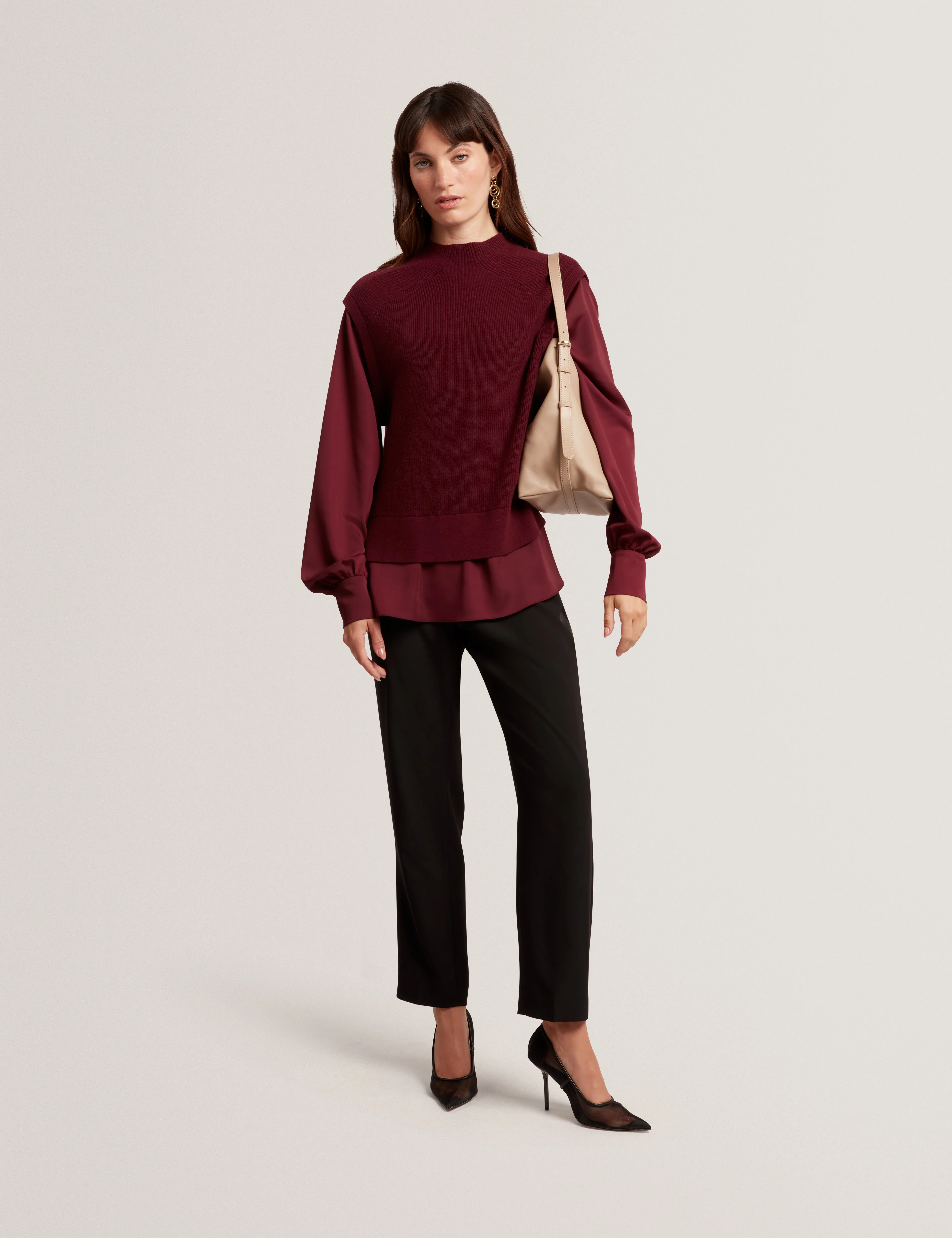 Caycey Woven Sleeve Knitted Jumper Maroon - Image 2
