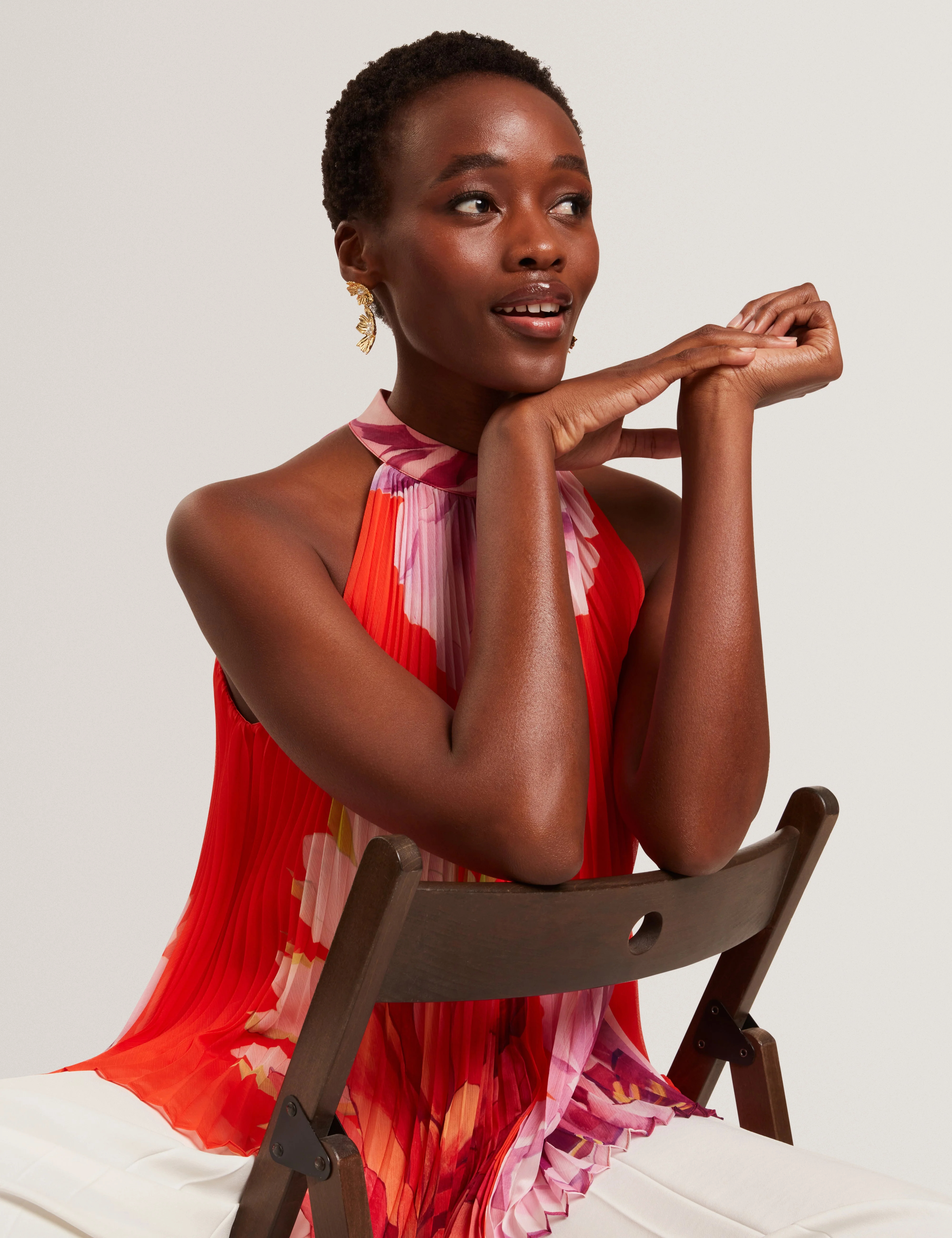 Clovina Printed Halter Neck Sleeveless Pleated Top Orange - Image 4