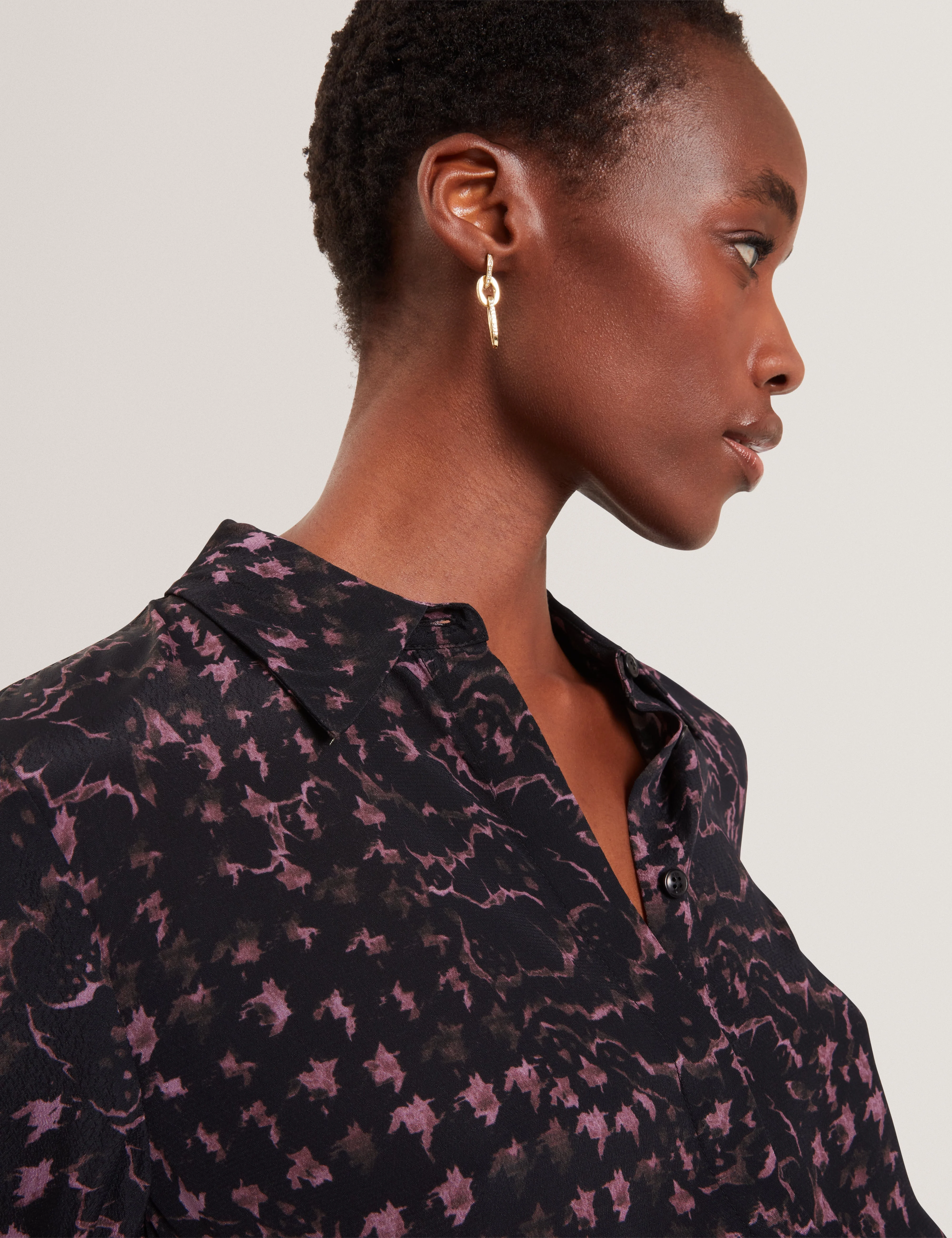 Cobala Long Line Printed Shirt Black - Image 3