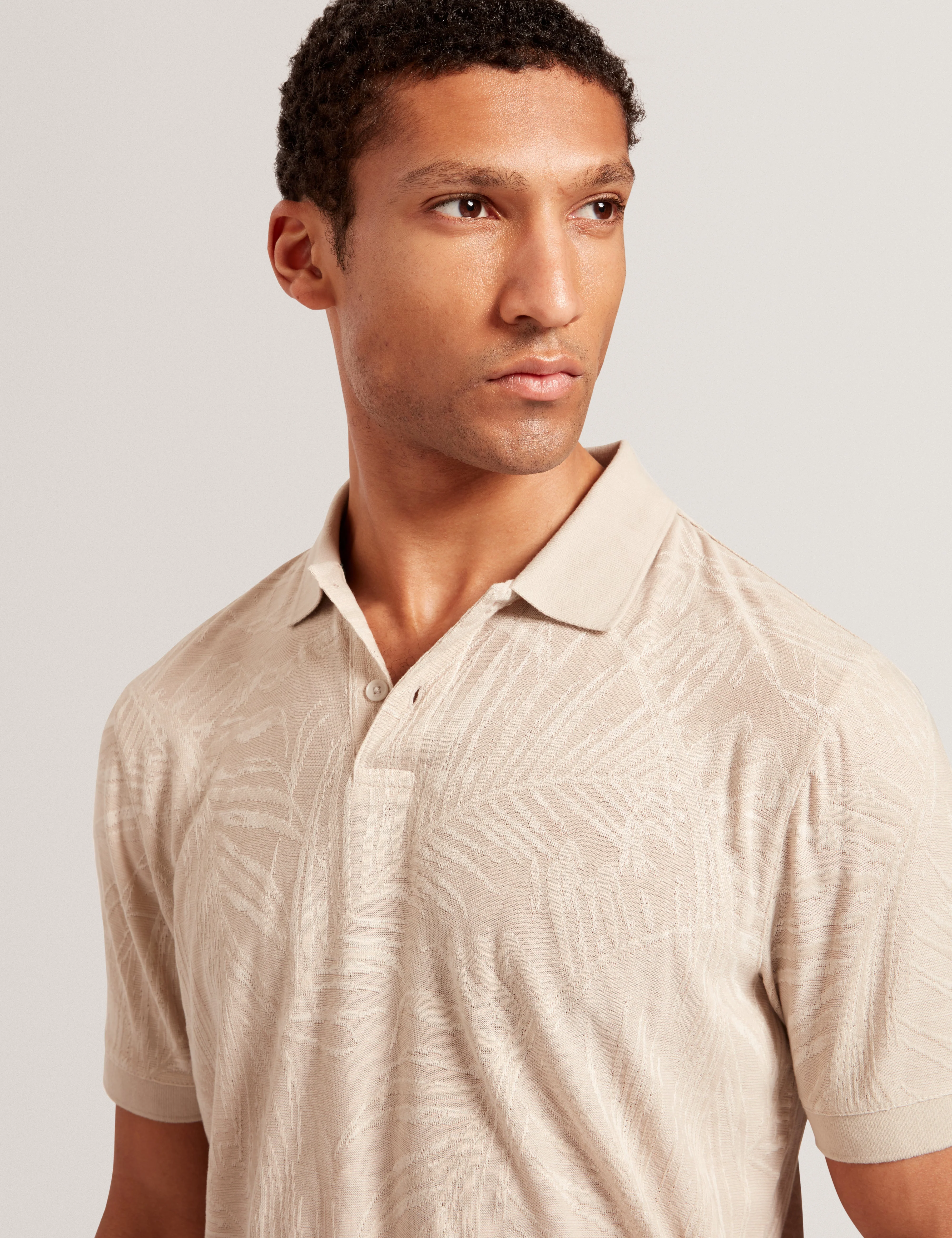 Edwine Short Sleeve Regular Jacquard Leaf Polo Beige - Image 2