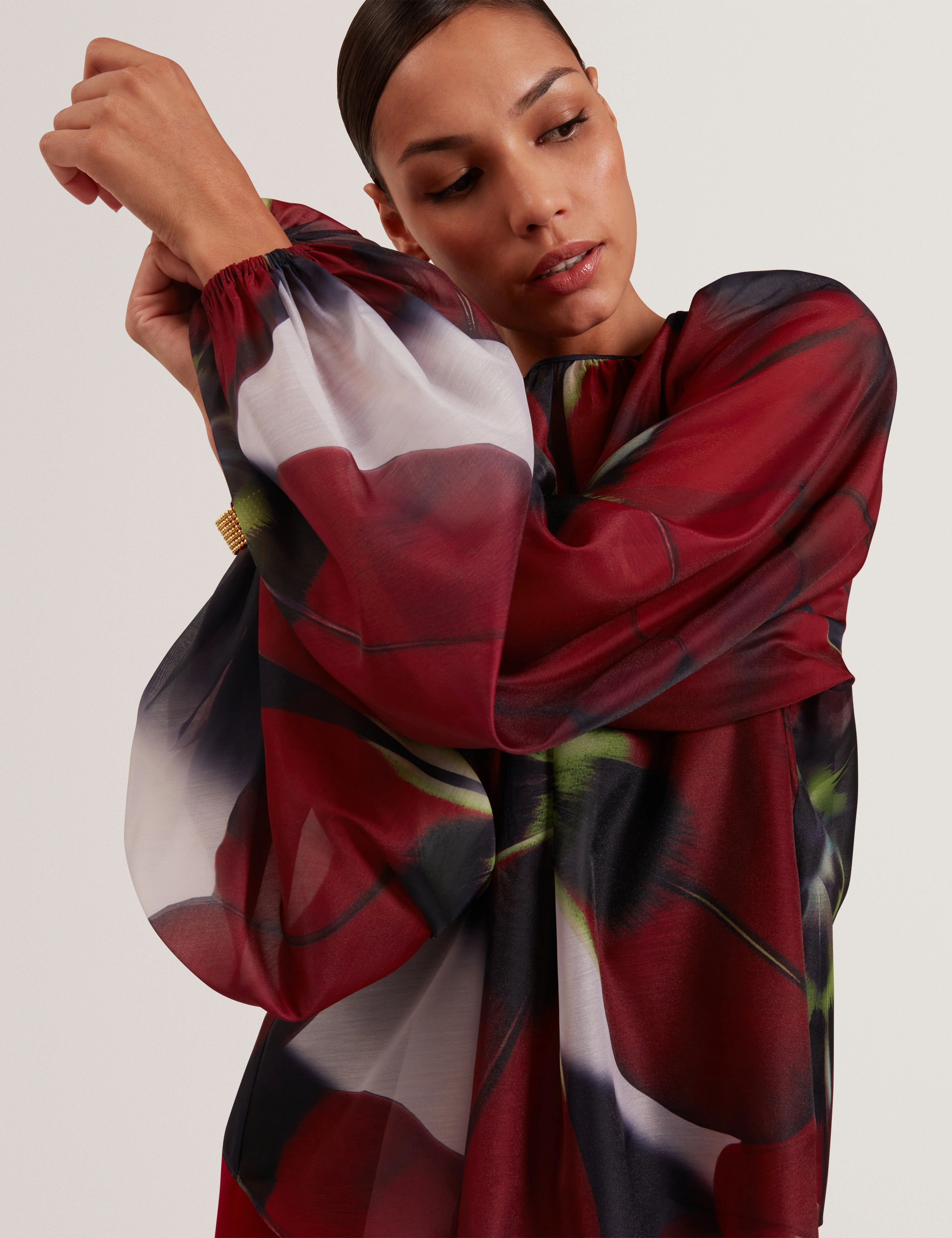 Elaia Printed Organza Puff Sleeve Blouse Navy - Image 4