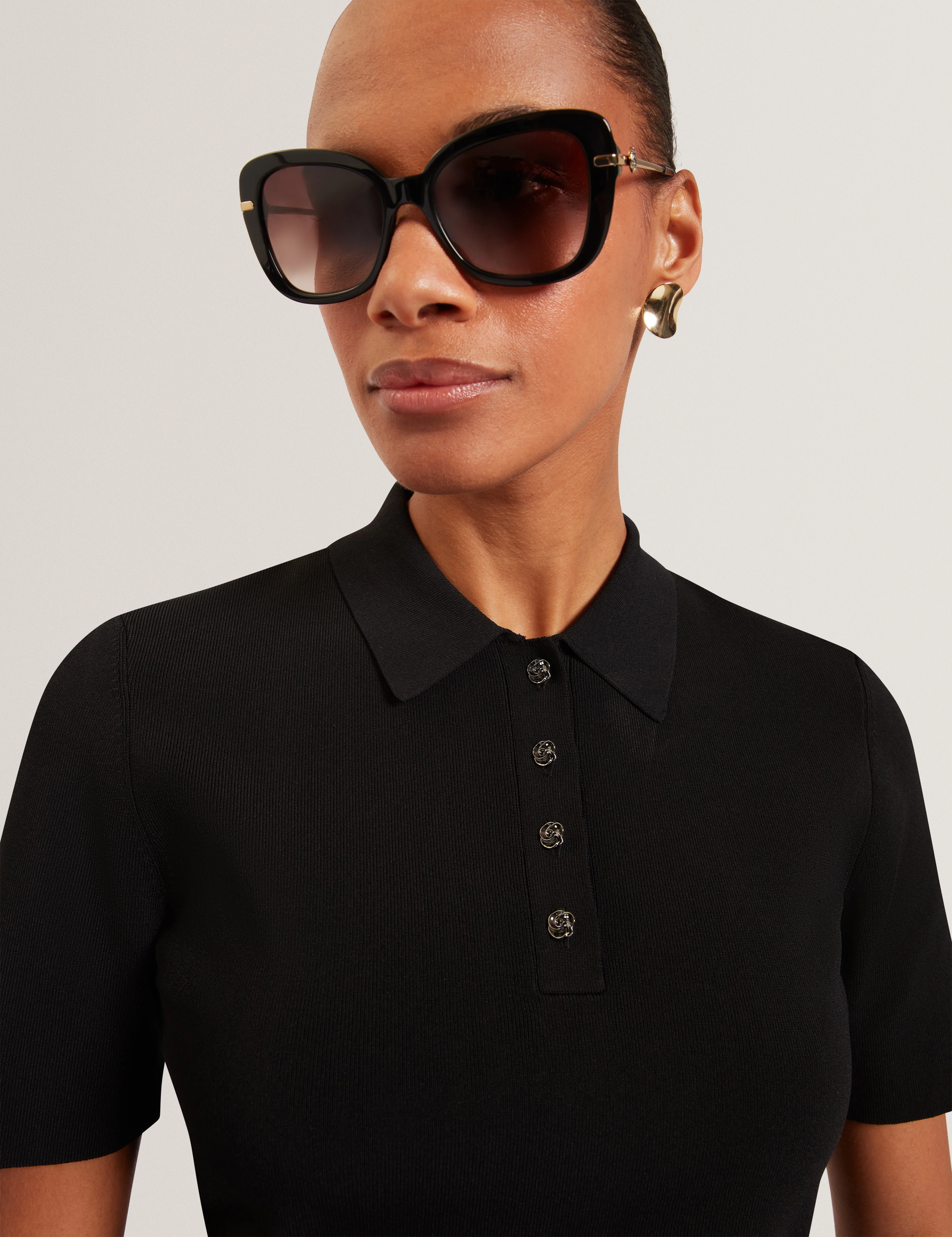 Elbeth Knitted Short Sleeve Polo Black - Image 4