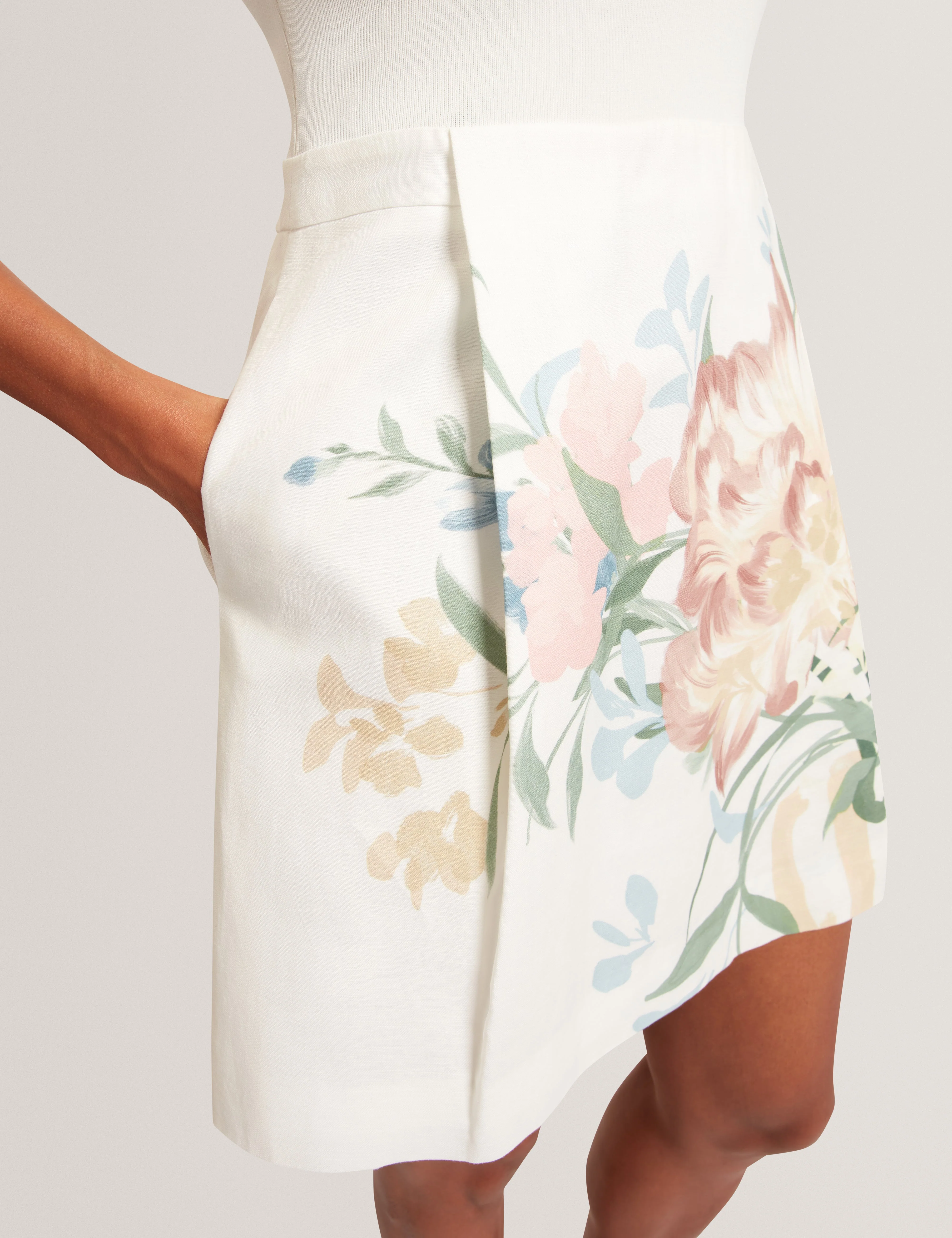 Elestre Knitted Mockable Mini Dress With Linen Ivory - Image 4