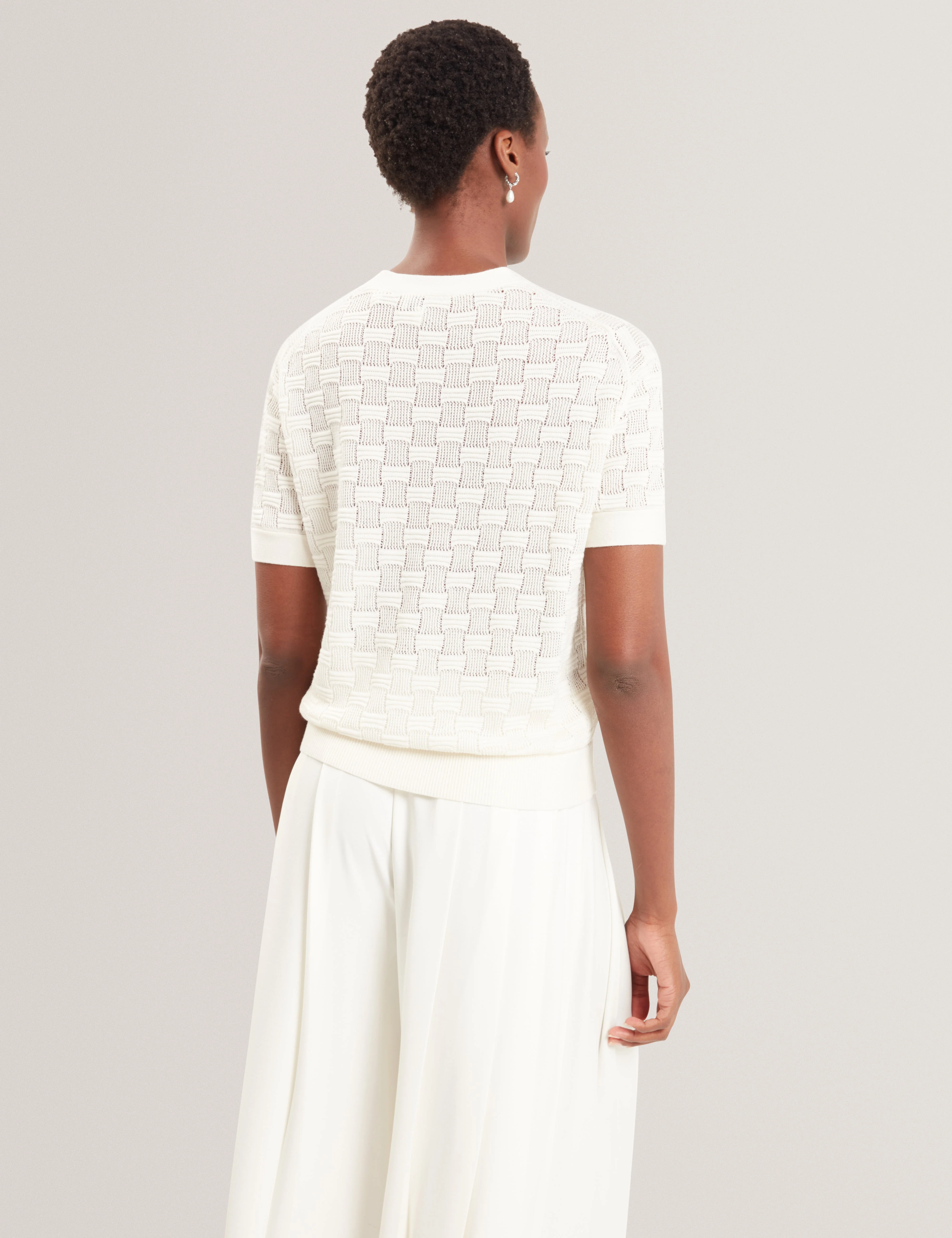 Emeta Touch Of Silk Knitted Crew Neck Tee White - Image 4