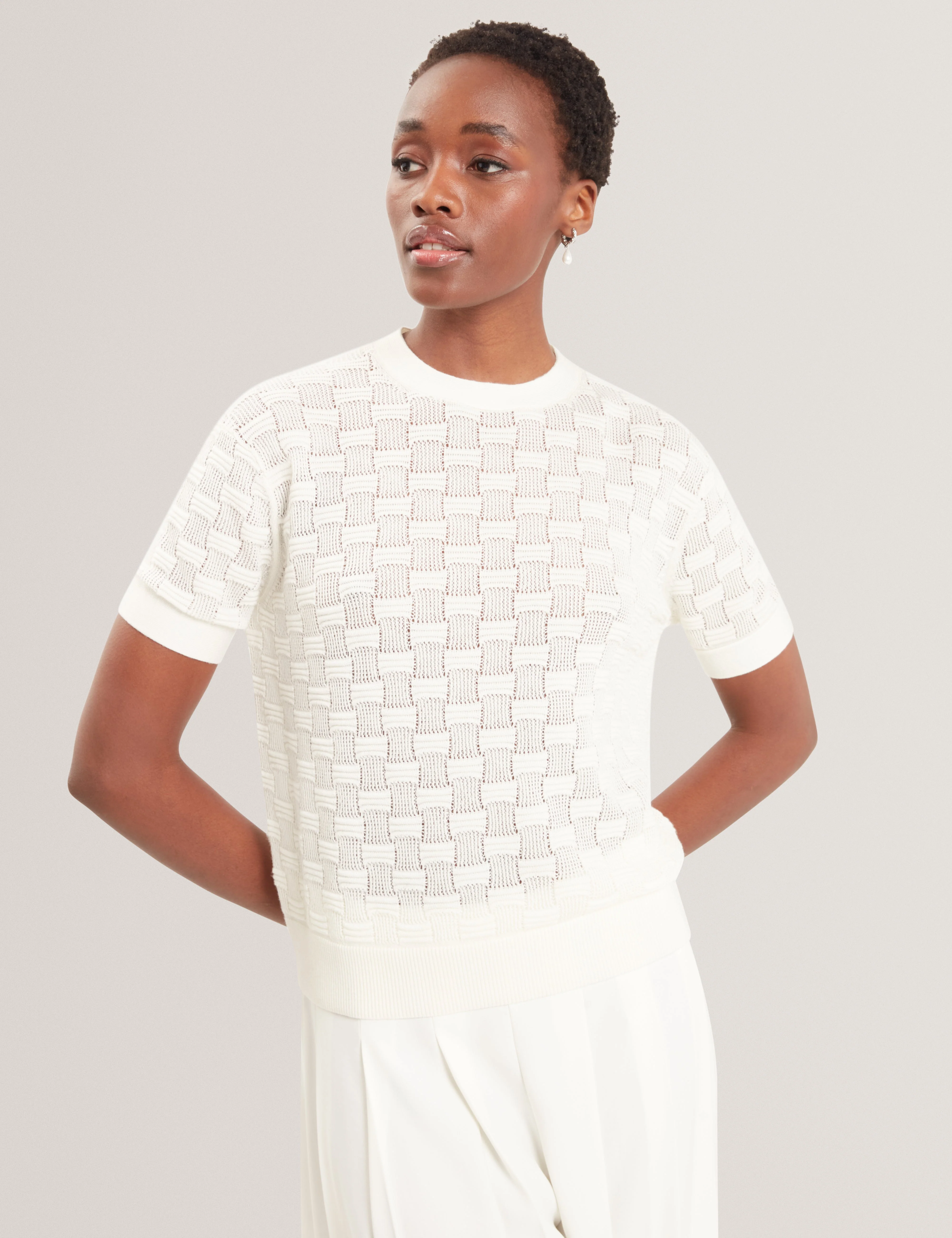 Emeta Touch Of Silk Knitted Crew Neck Tee White - Image 7
