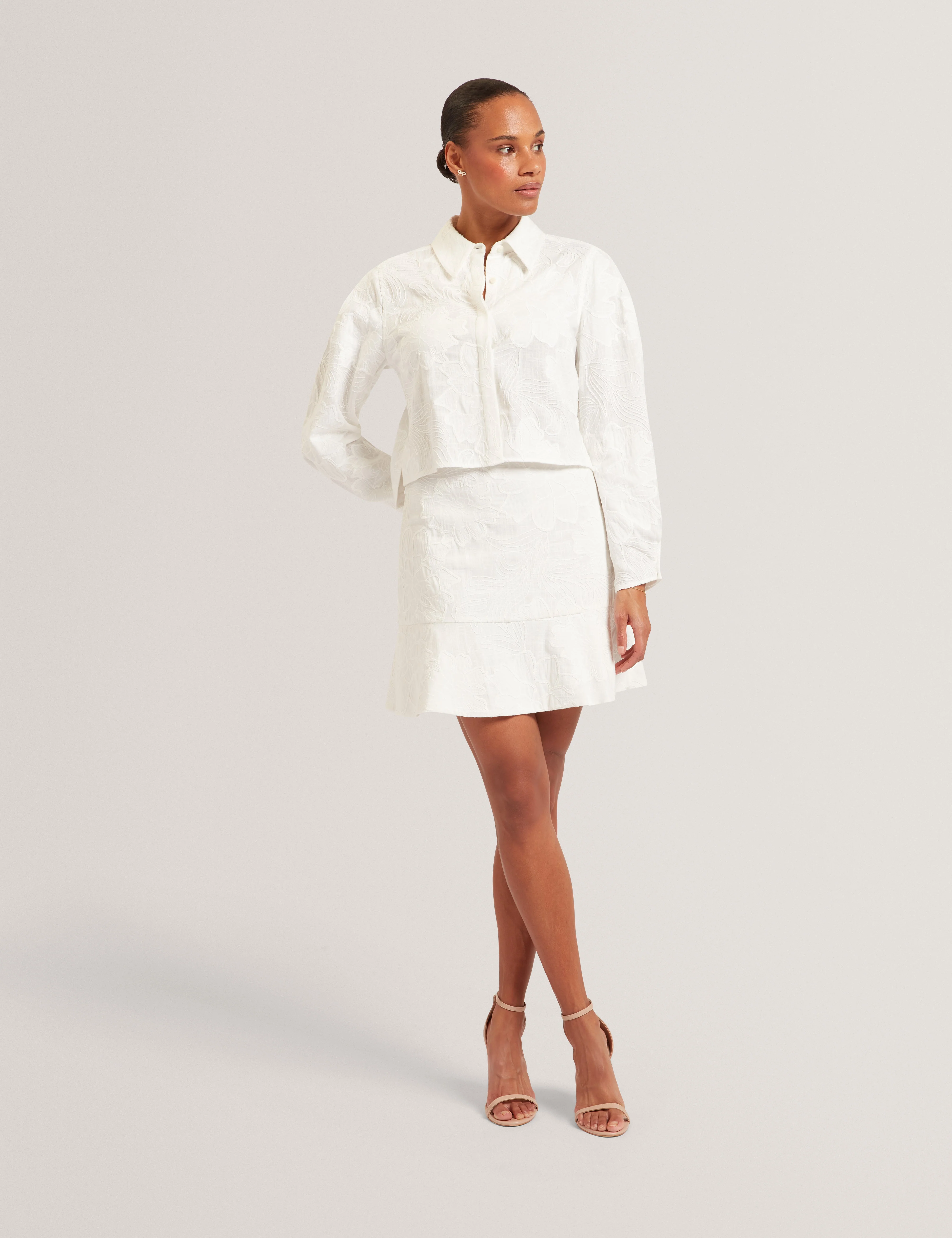 Fioral Embroidered Mini Skirt White - Image 2