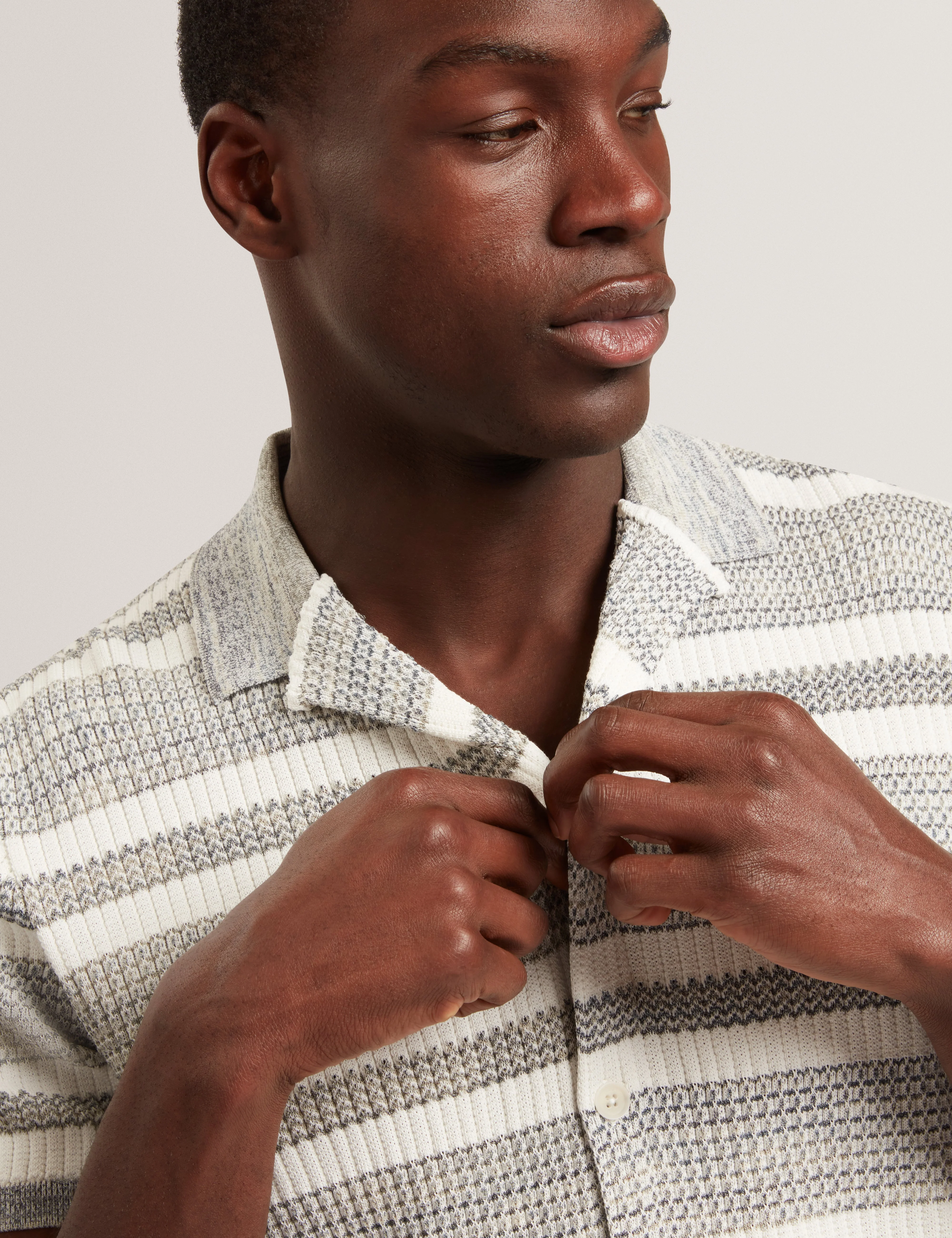 Flacks Short Sleeve Relaxed Fit Stripe Shirt White - Image 5