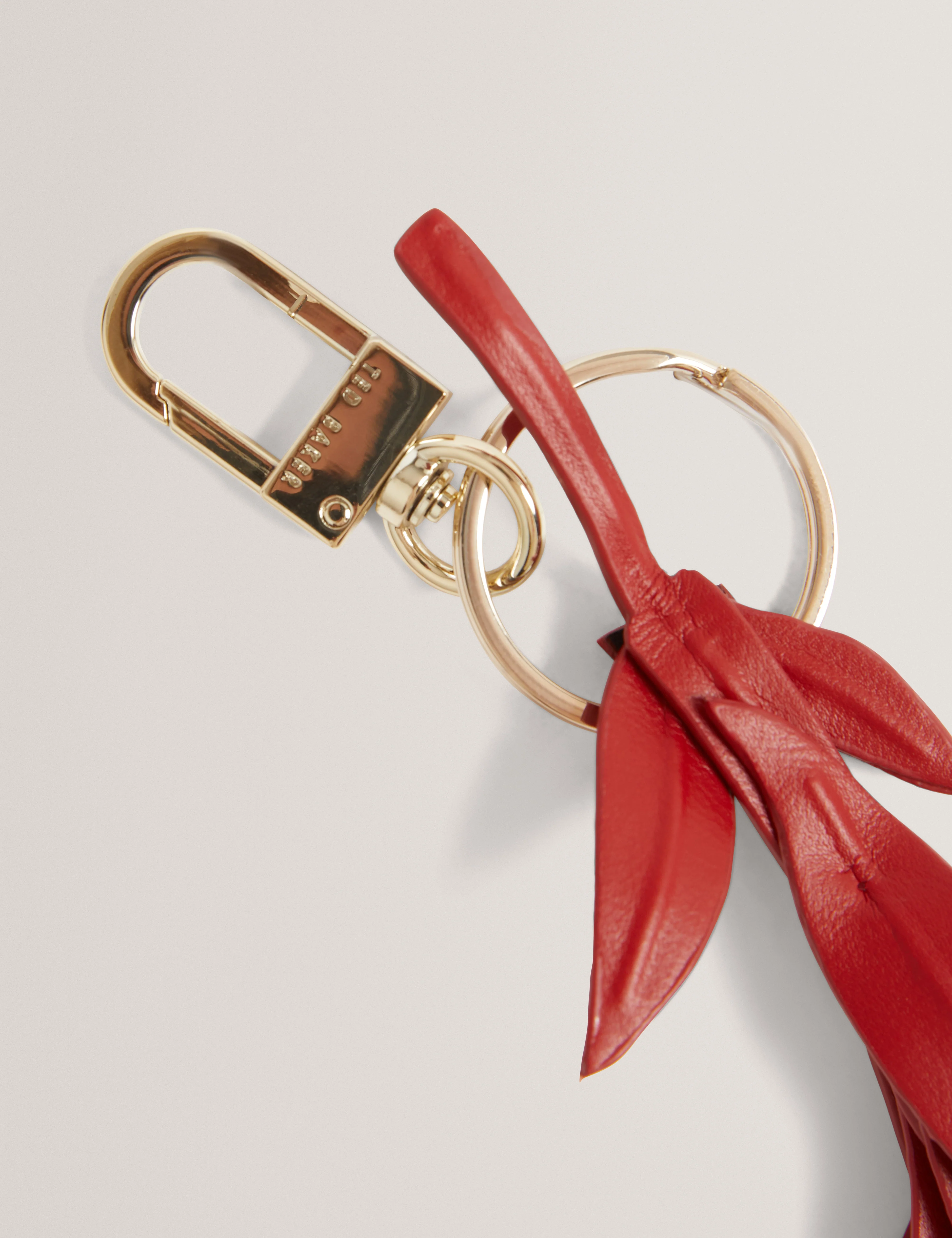 Fllory 3D Flower Keyring Wine - Image 2