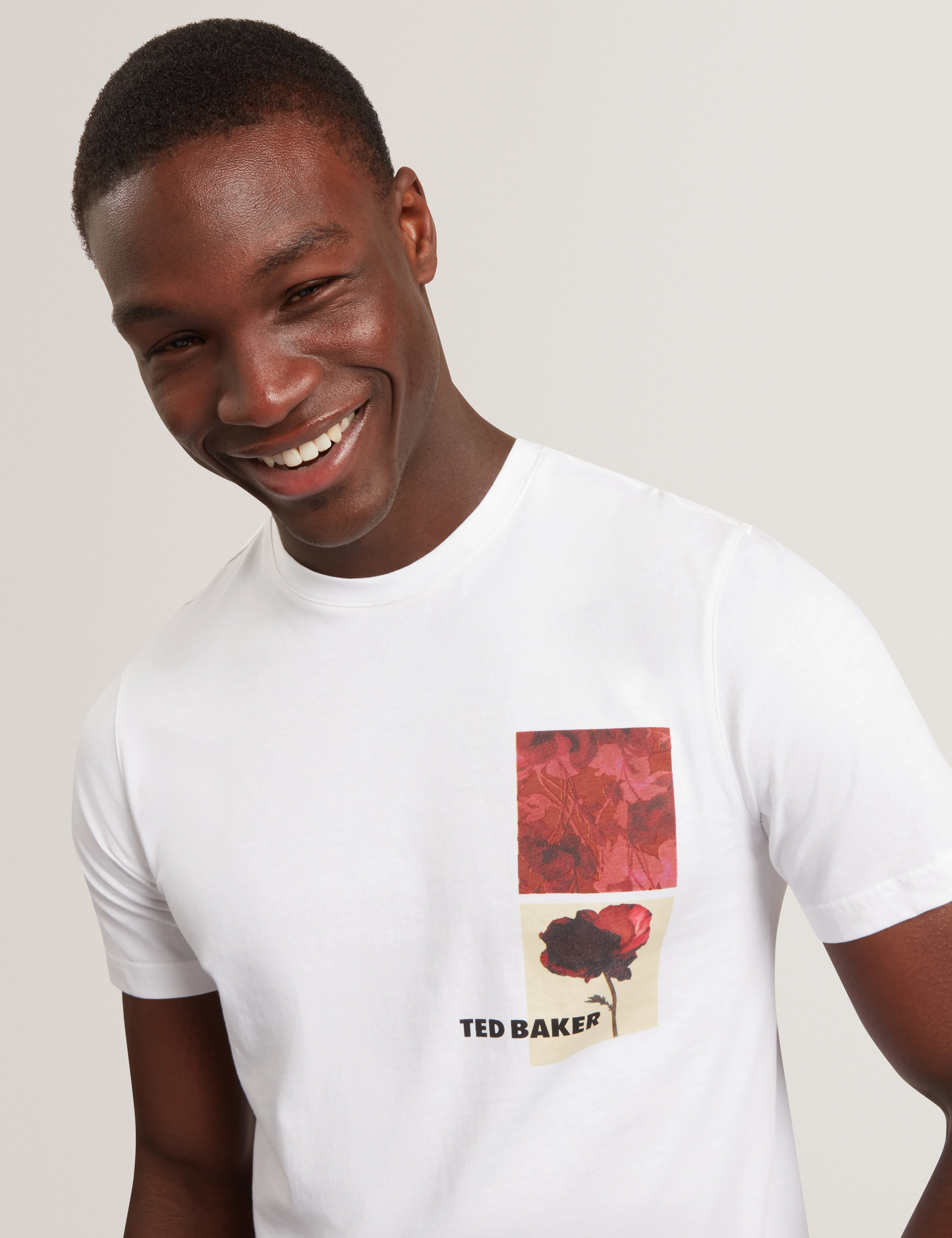 Floraen Short Sleeve Chest Graphic T-Shirt White - Image 4