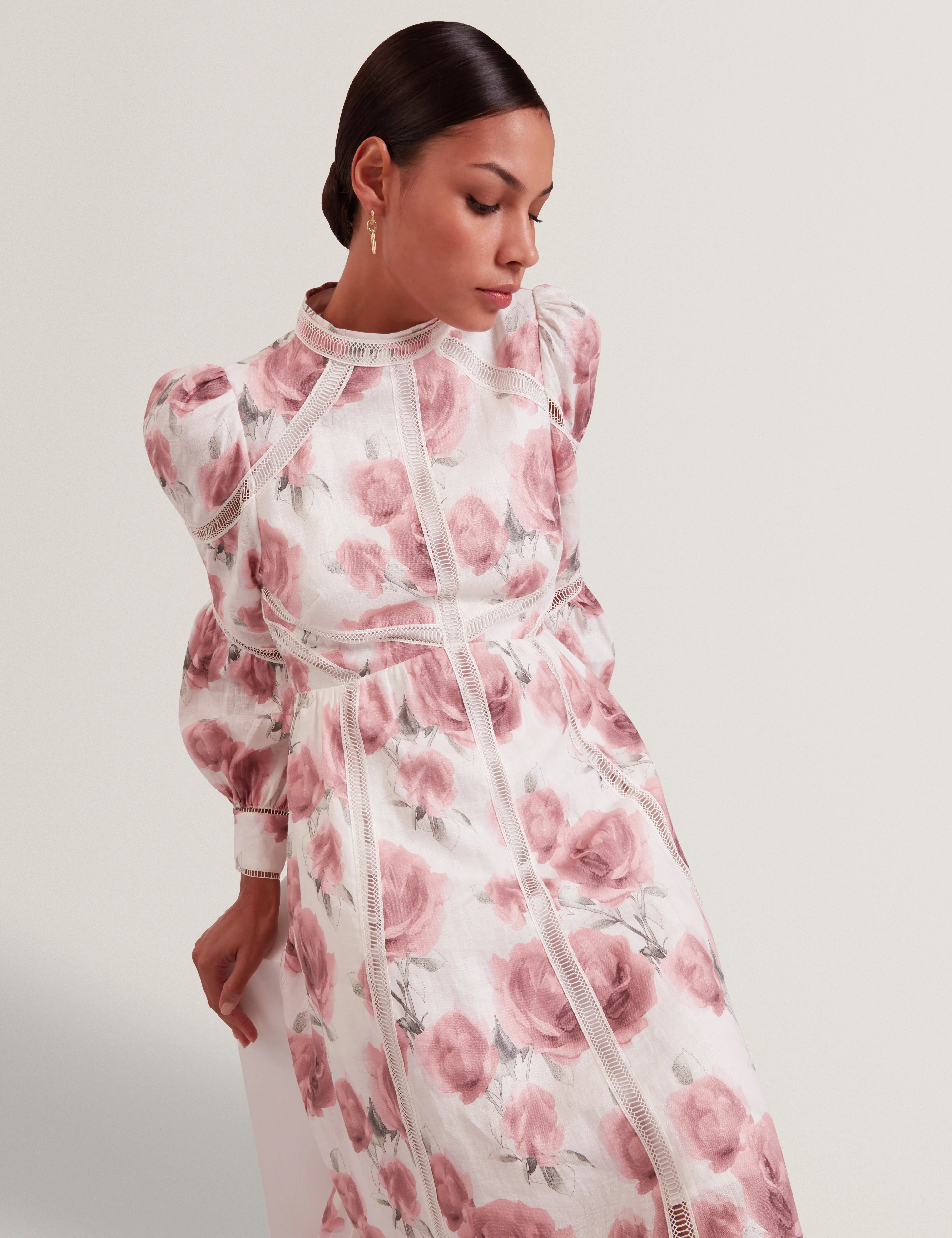 Frilaa Long Sleeve Floral Printed Midi Dress Ivory - Image 4