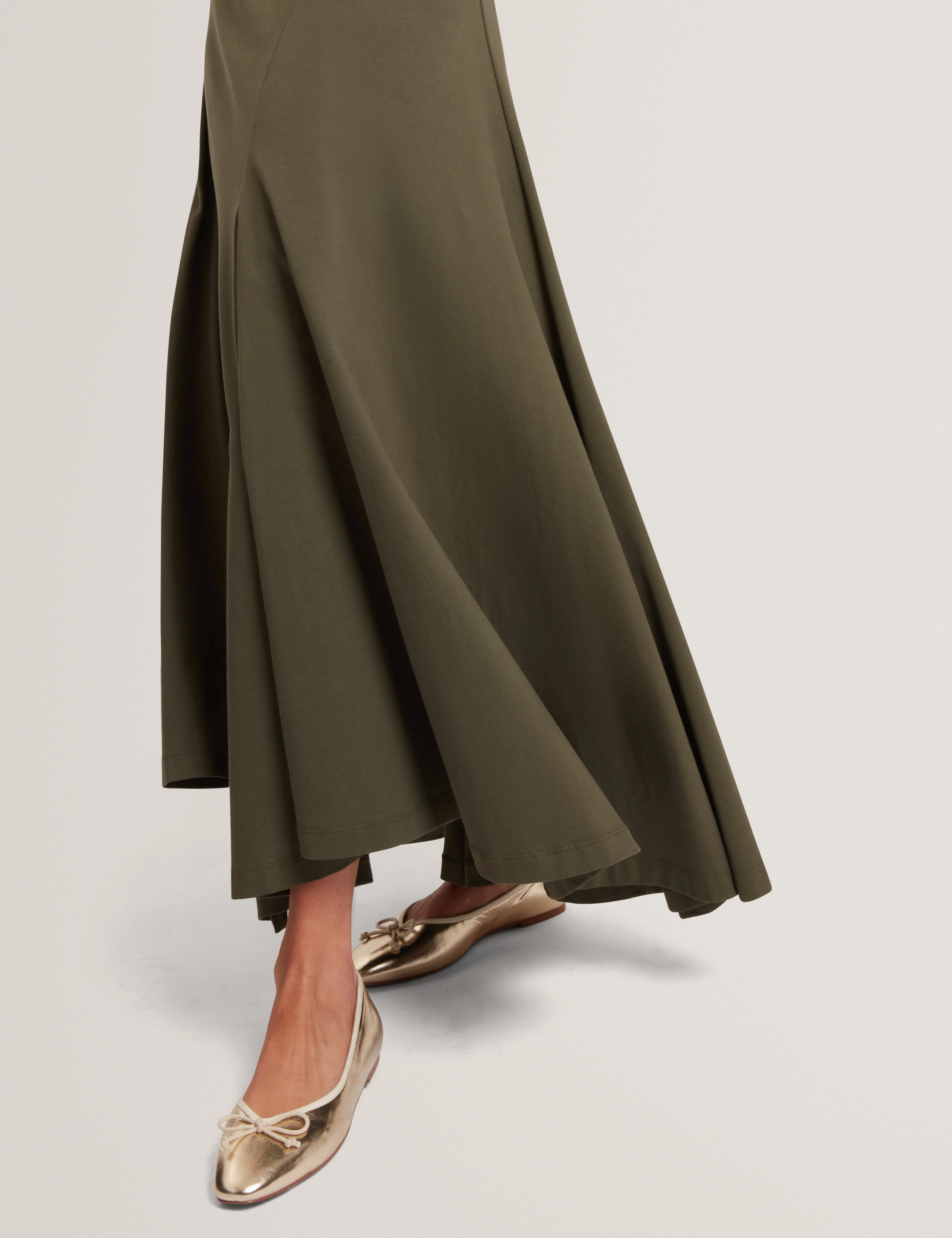 Fuusia Jersey Panelled Short Sleeve Midi Dress Dk-Green - Image 4
