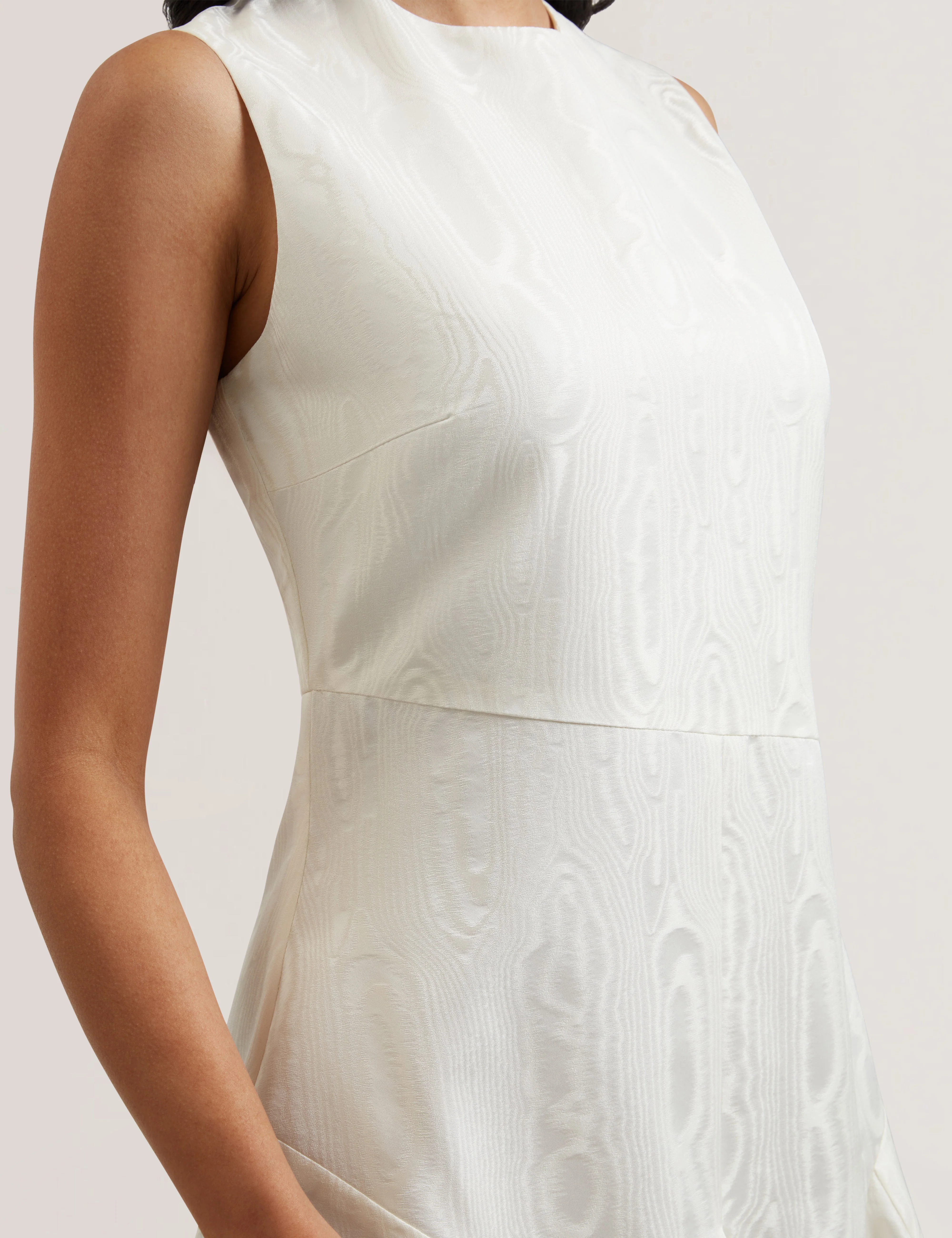 Giovaa Seaming Detail Taffeta Midi Dress Ivory - Image 2