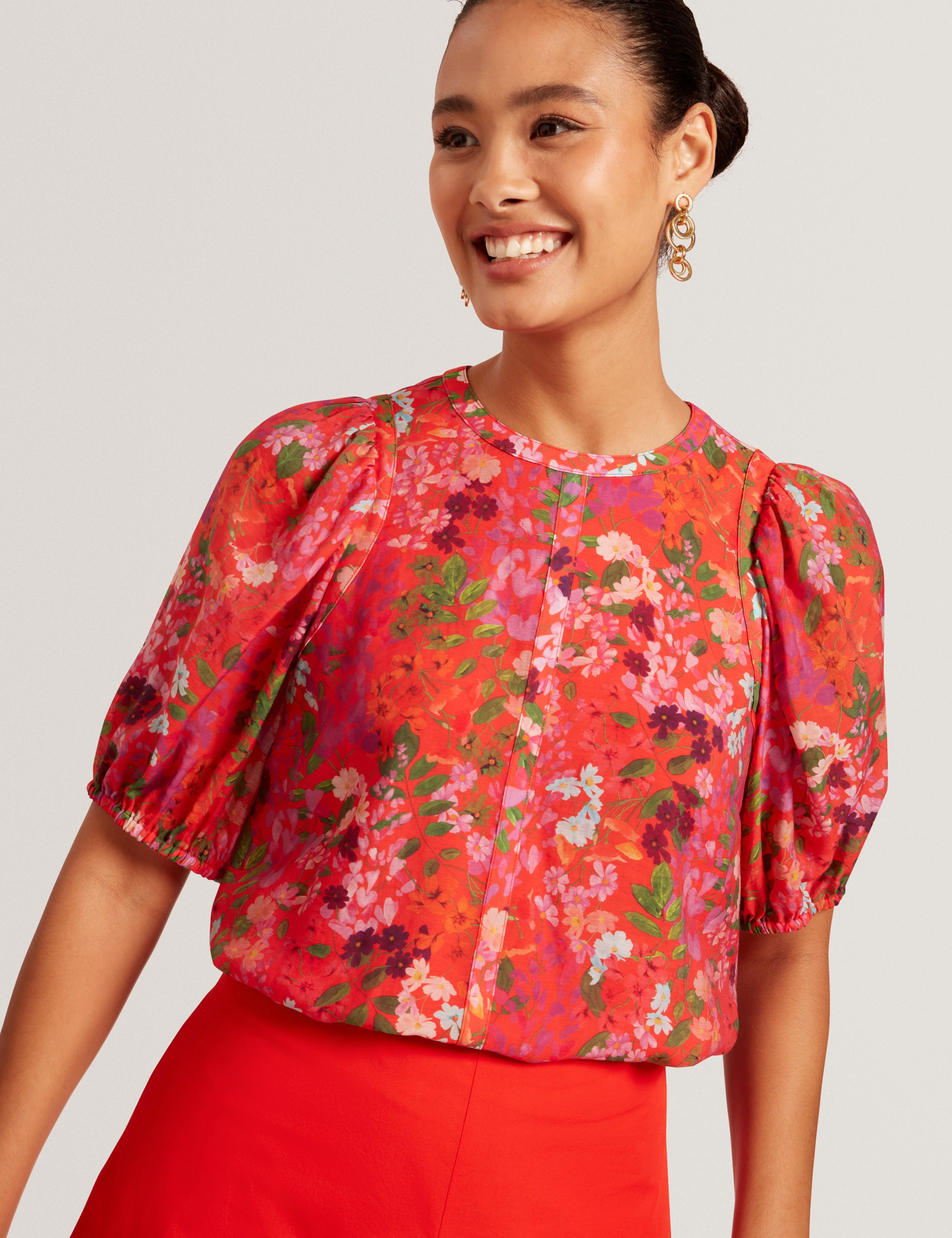 Hahtie Printed Puff Sleeve Top Red - Image 3