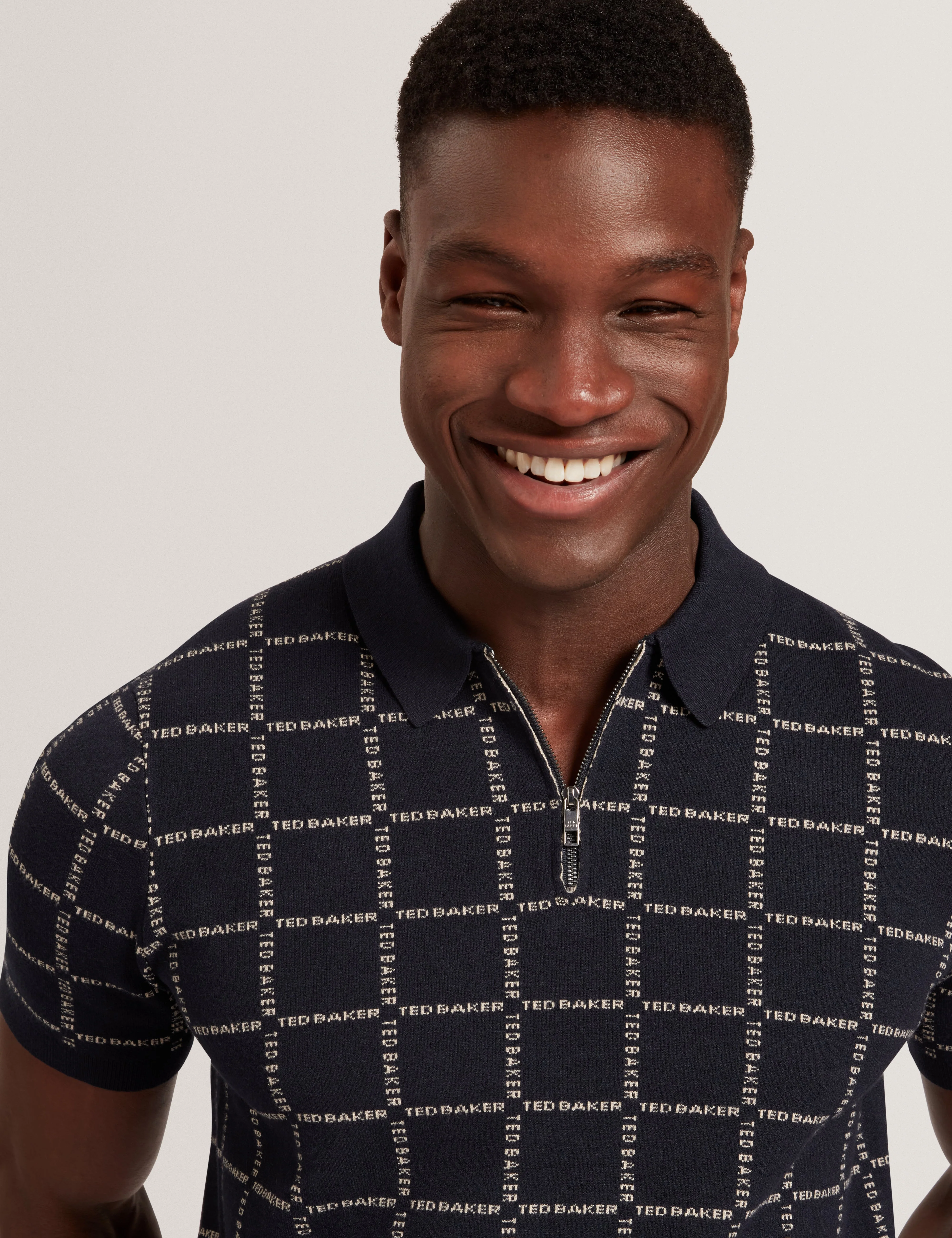 Harlens Short Sleeve Branded Check Polo Navy - Image 5