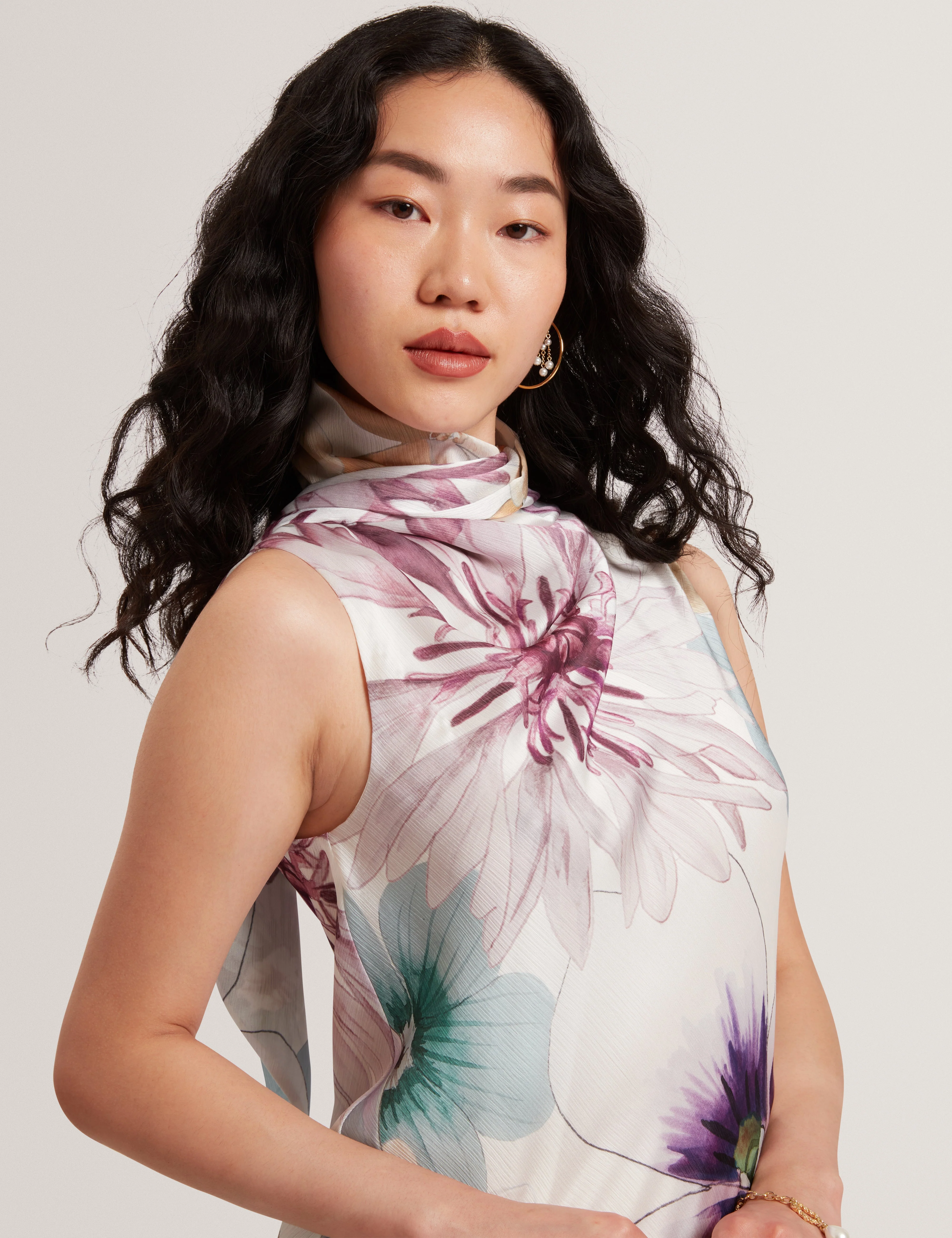 Harrpur Print Neck Tie Midi Dress White - Image 4