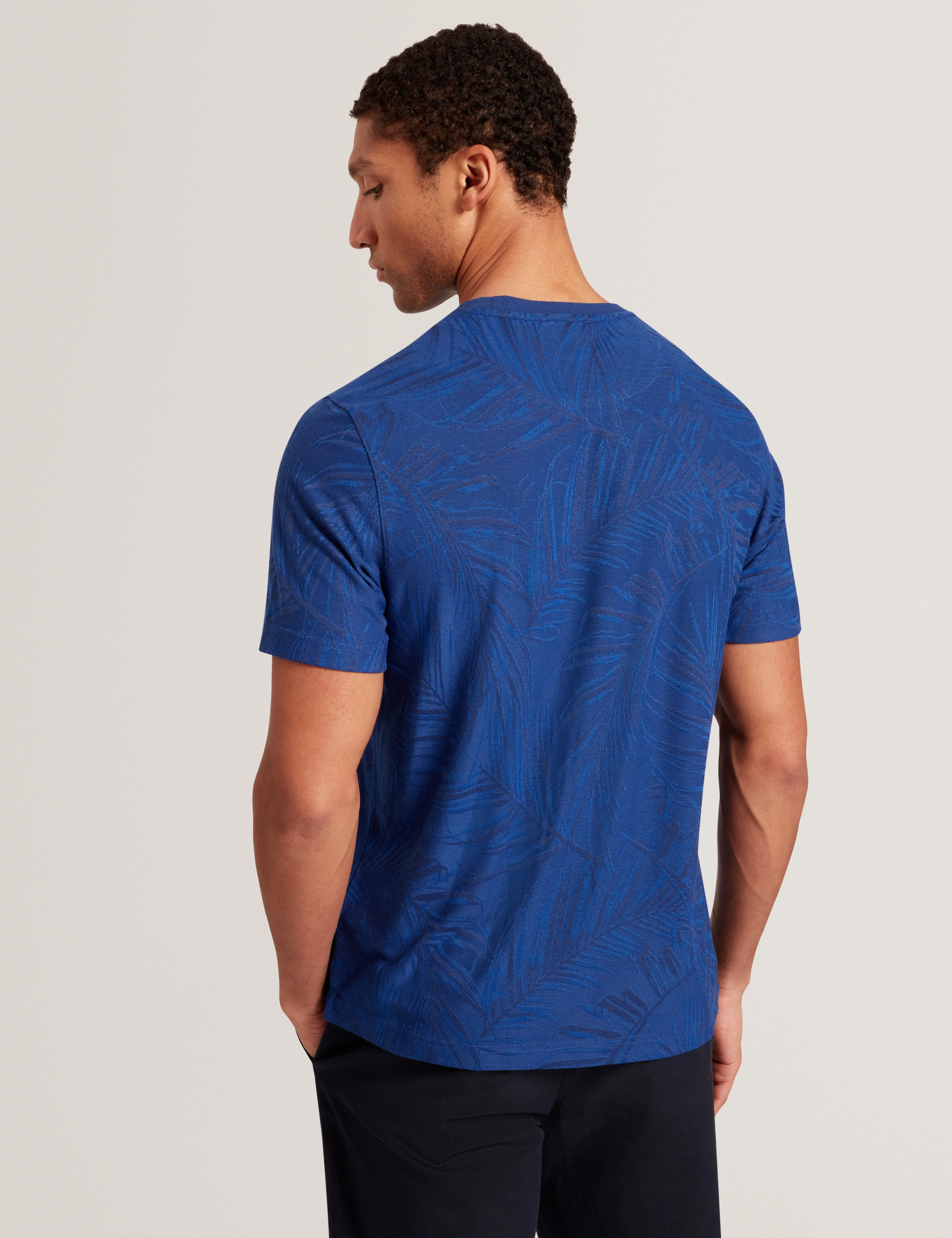Jessper Short Sleeve Regular Jacquard Leaf T-Shirt Navy - Image 5