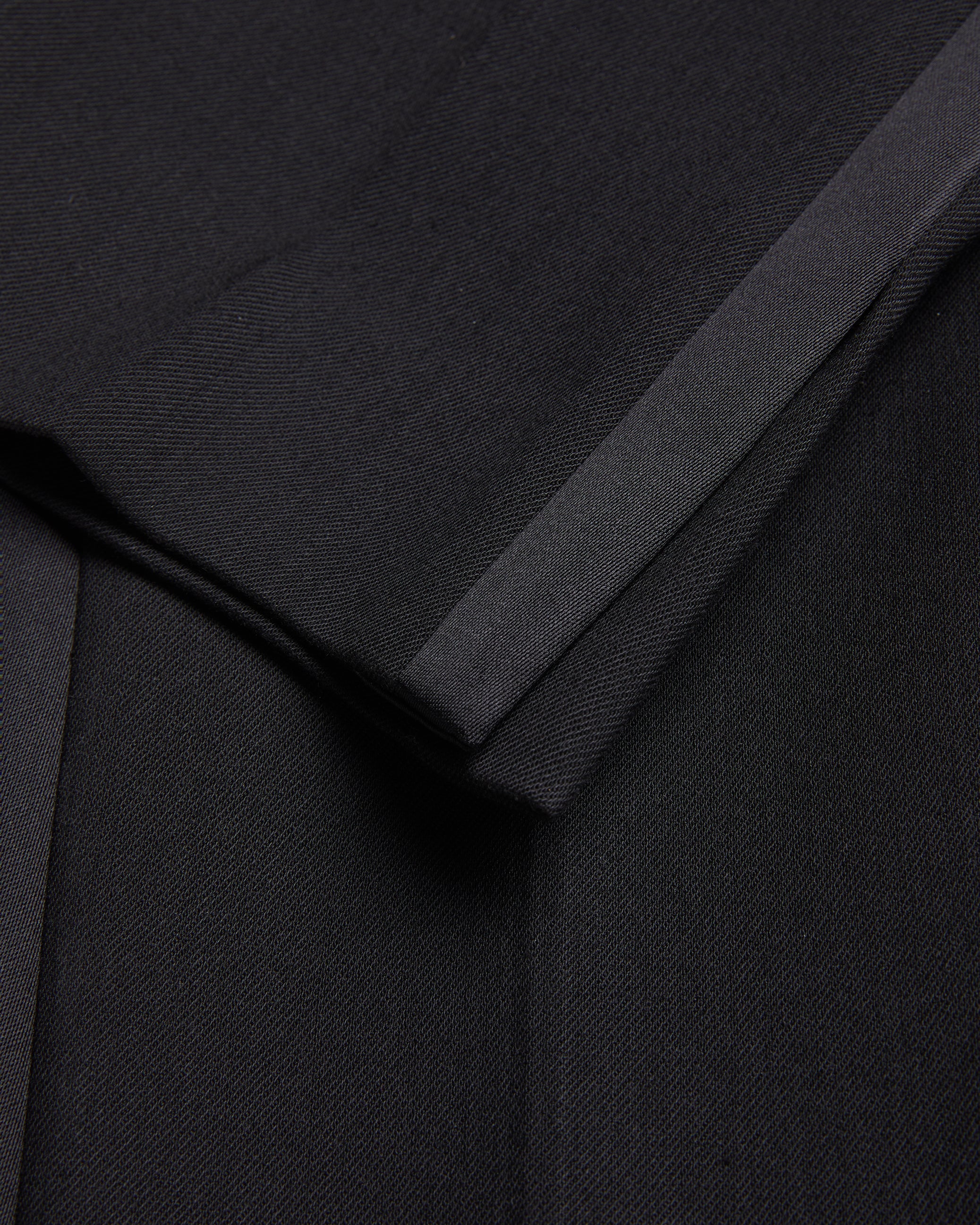 Jingut Contrast Satin Tailored Tapered Trouser Black - Image 3