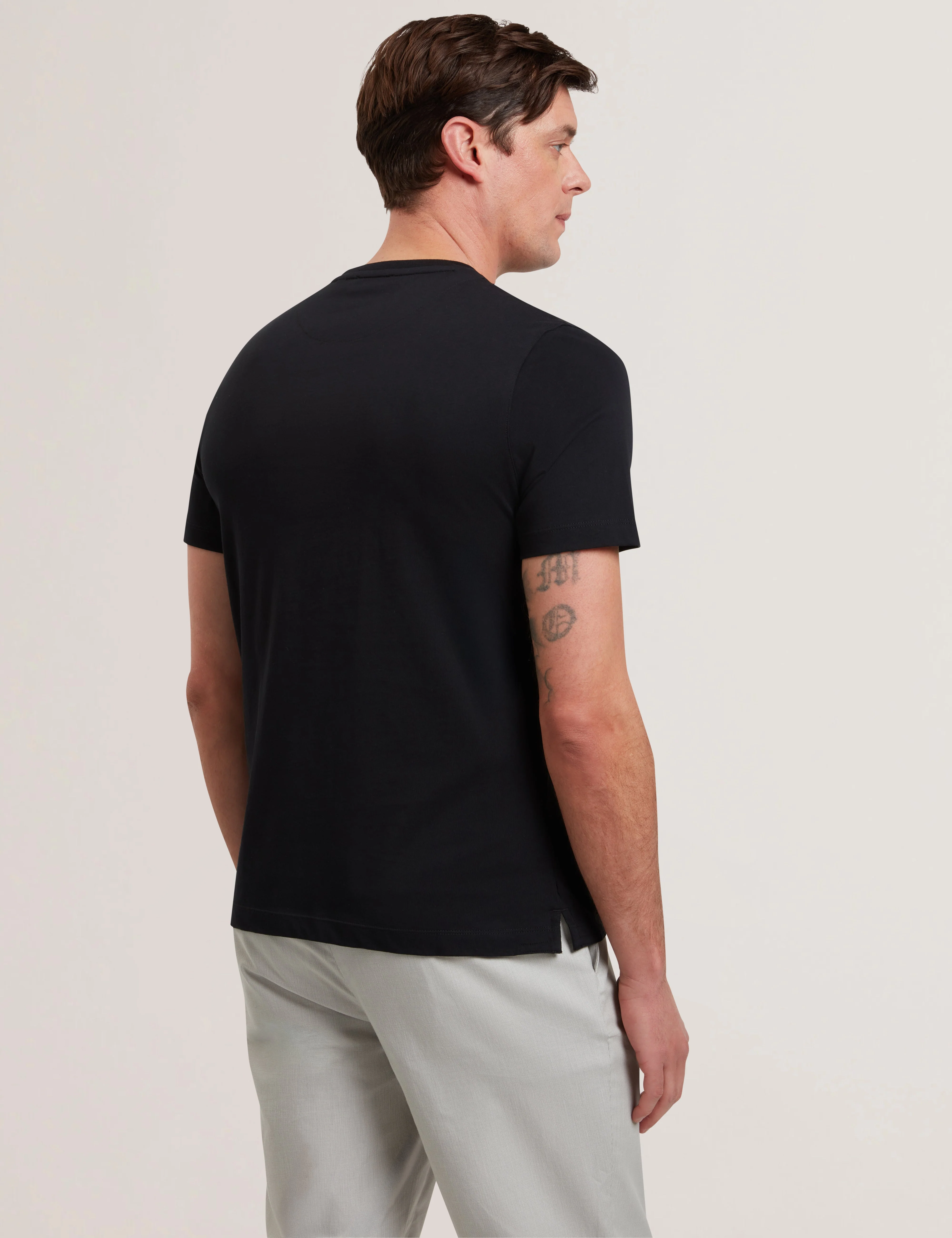 Justino Short Sleeve Box Print Graphic T-Shirt Black - Image 4