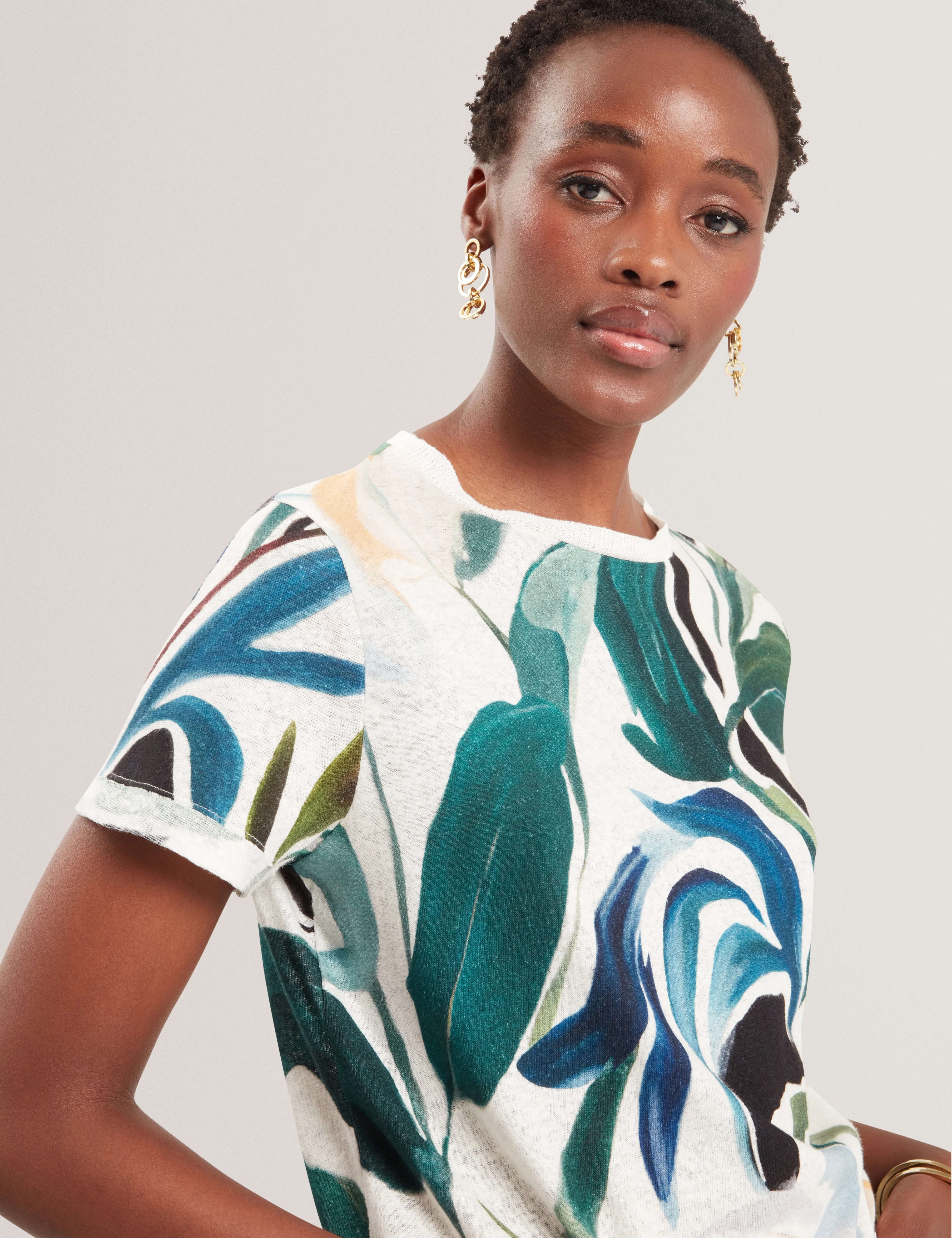 Kcarole Linen Blend Printed Boxy Tee Ivory - Image 6