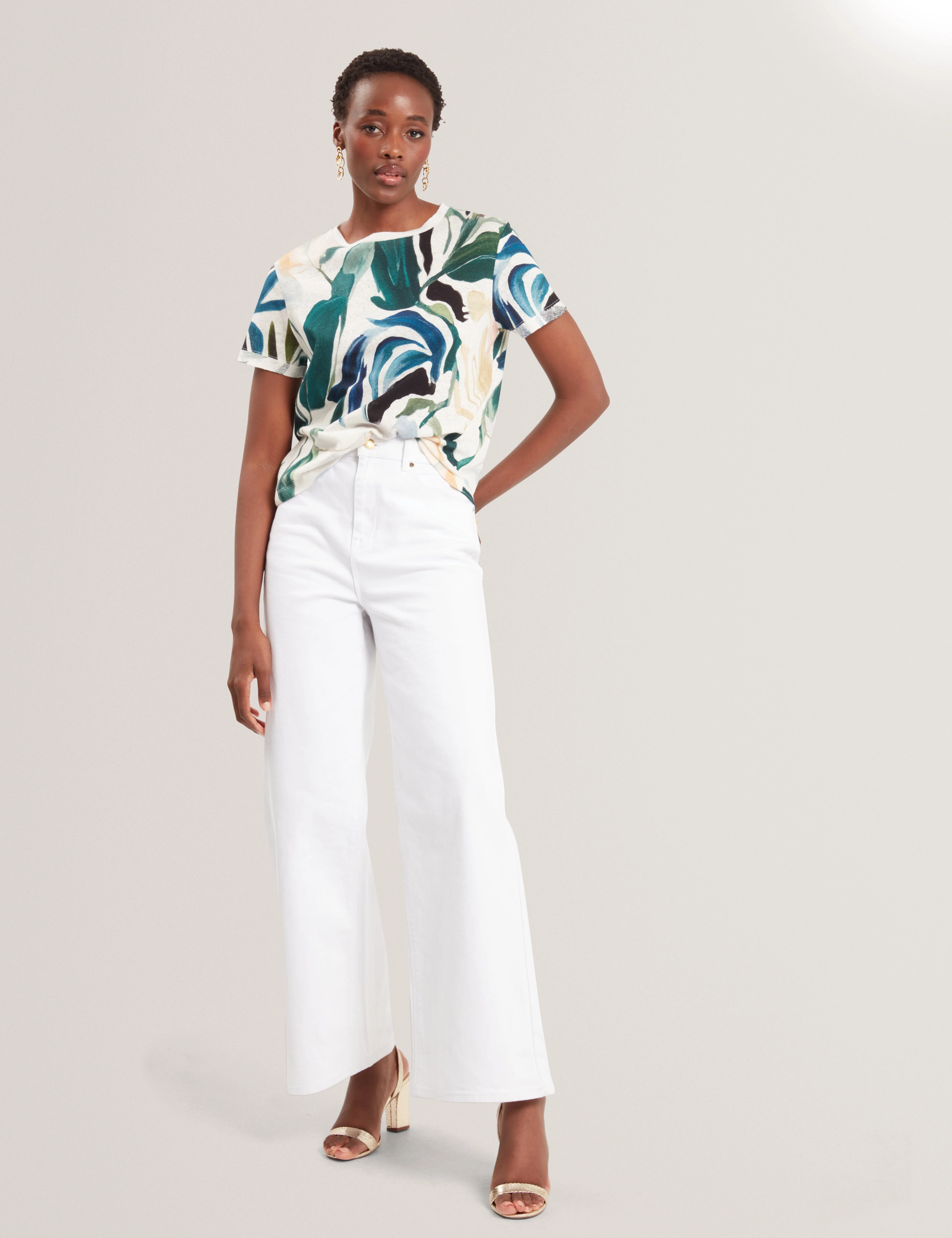 Kcarole Linen Blend Printed Boxy Tee Ivory - Image 8