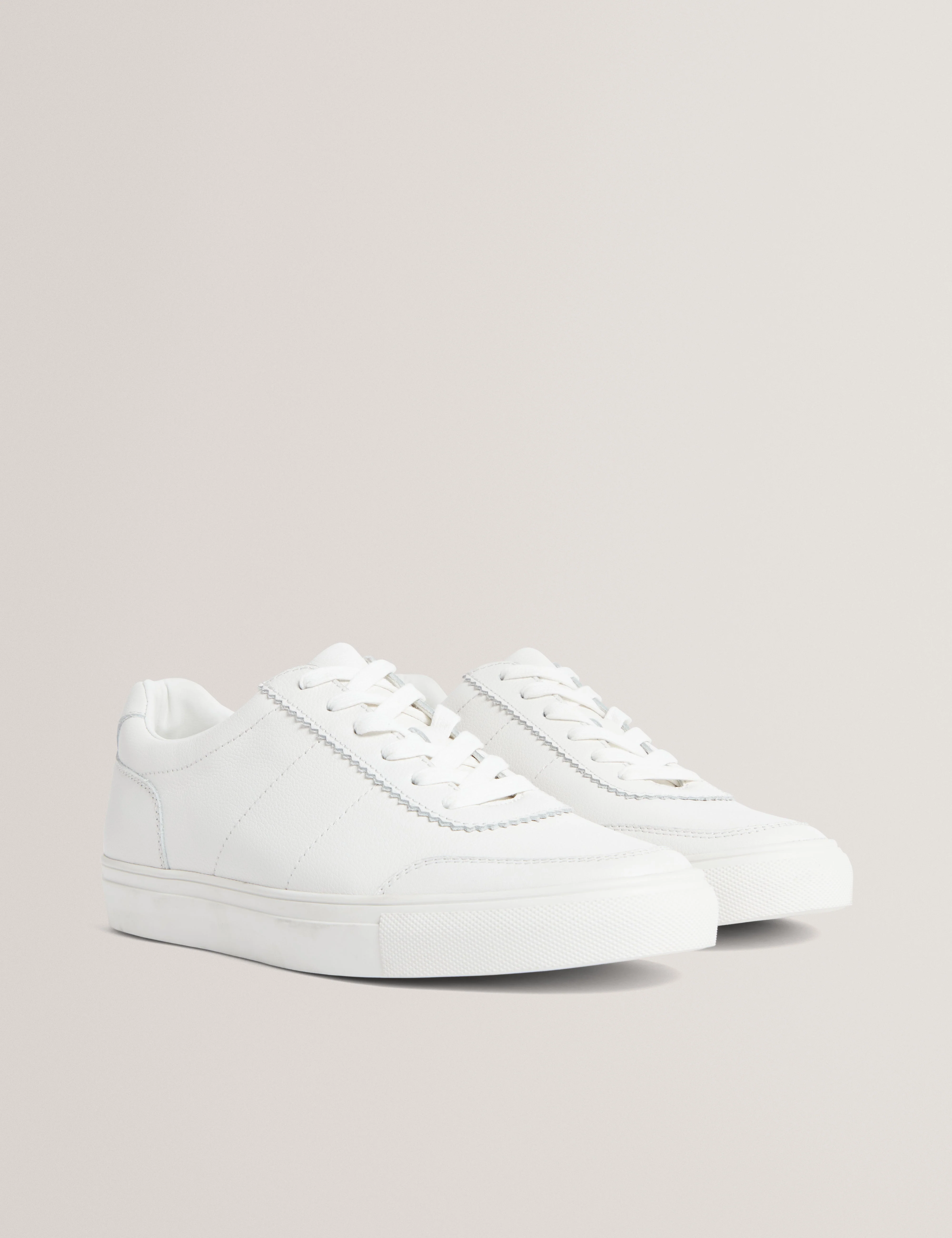 Kerison Pebbled Leather Trainer White - Image 3