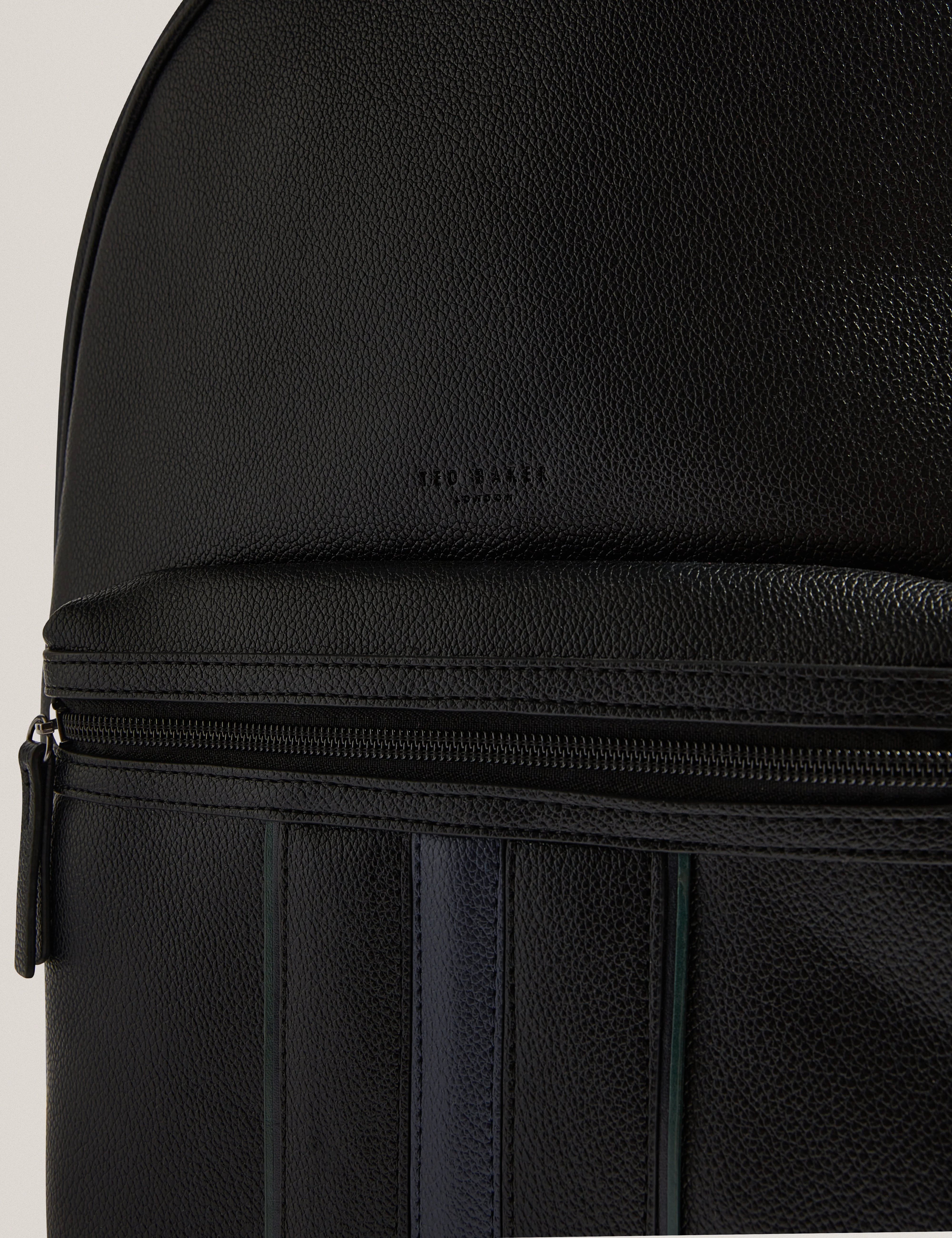 Keviin Stripe Pu Backpack Black - Image 2