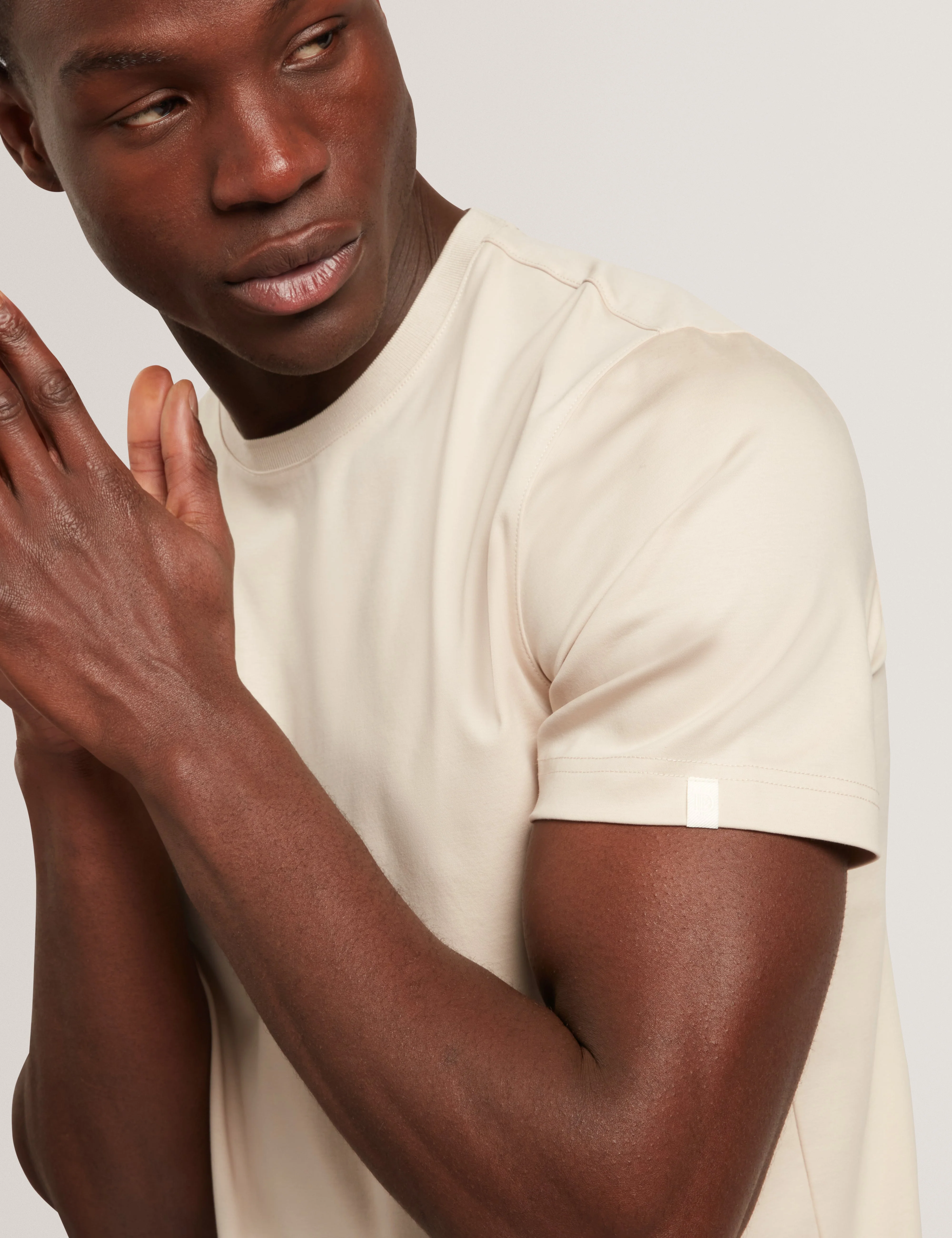 Konrrad Short Sleeve Regular Soft Touch T-Shirt Lt-Grey - Image 4