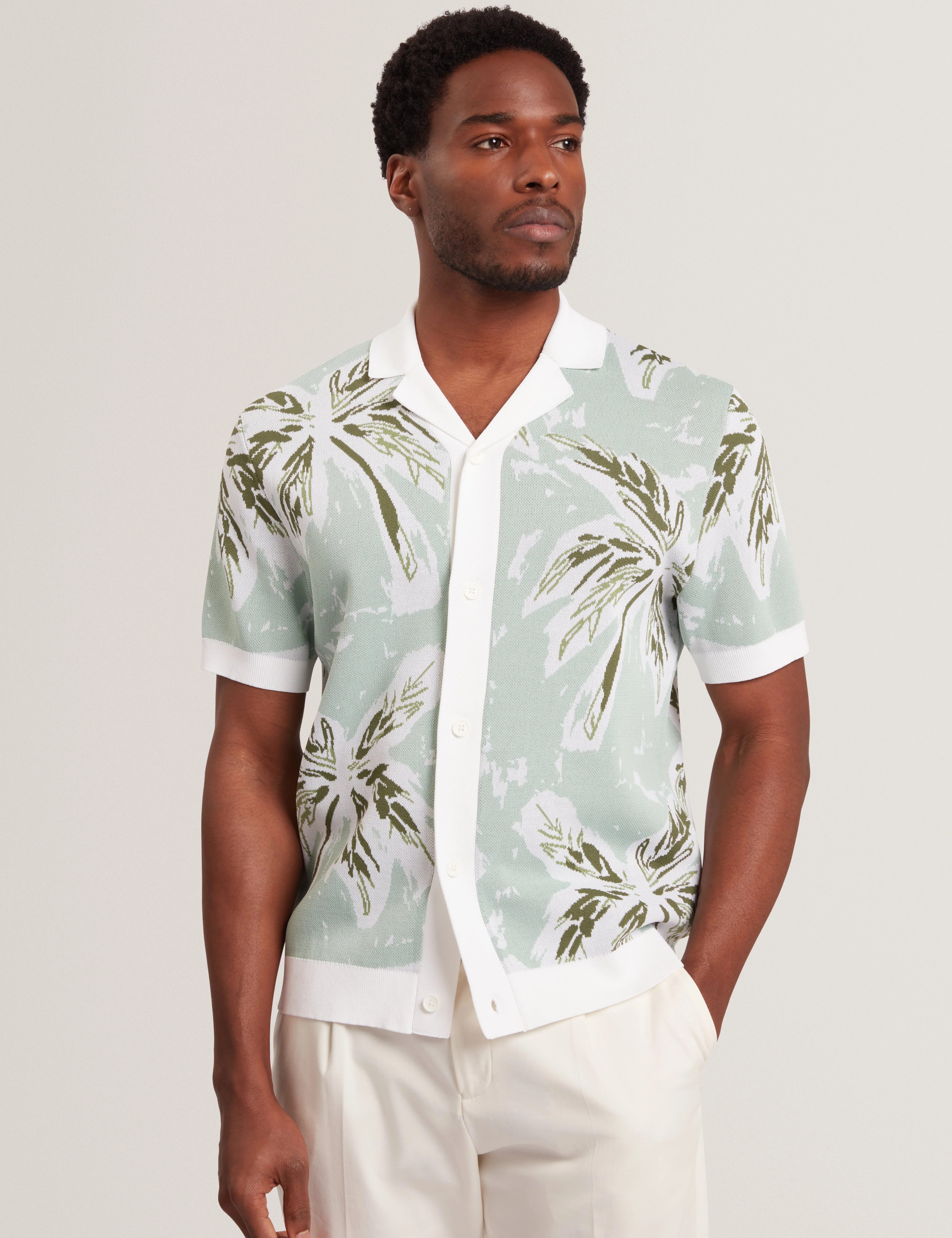 Kyes Short Sleeve Knitted Leaf Shirt Lt-Green - Image 2