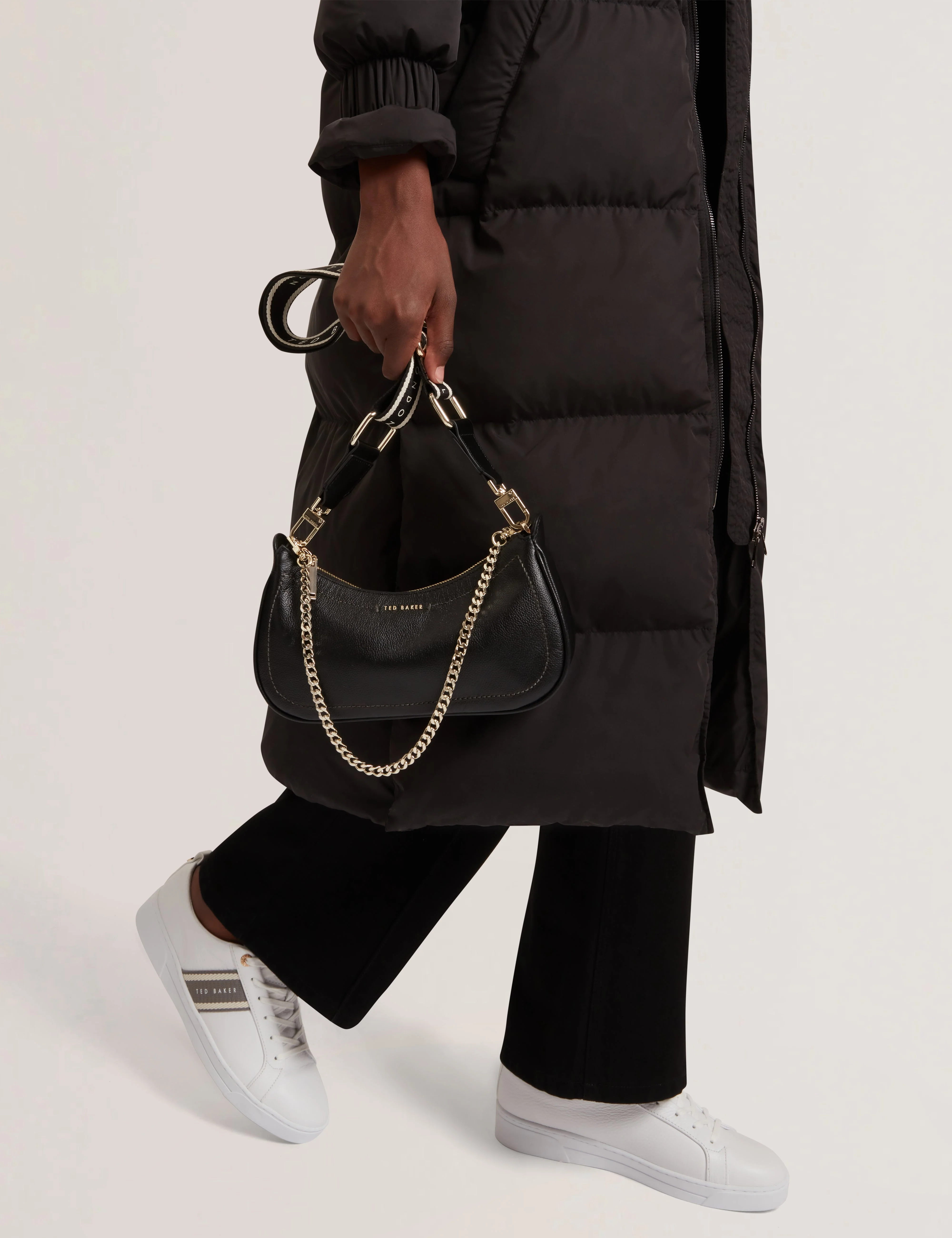 Laarna Webbing Small Leather Shoulder Bag Black - Image 3