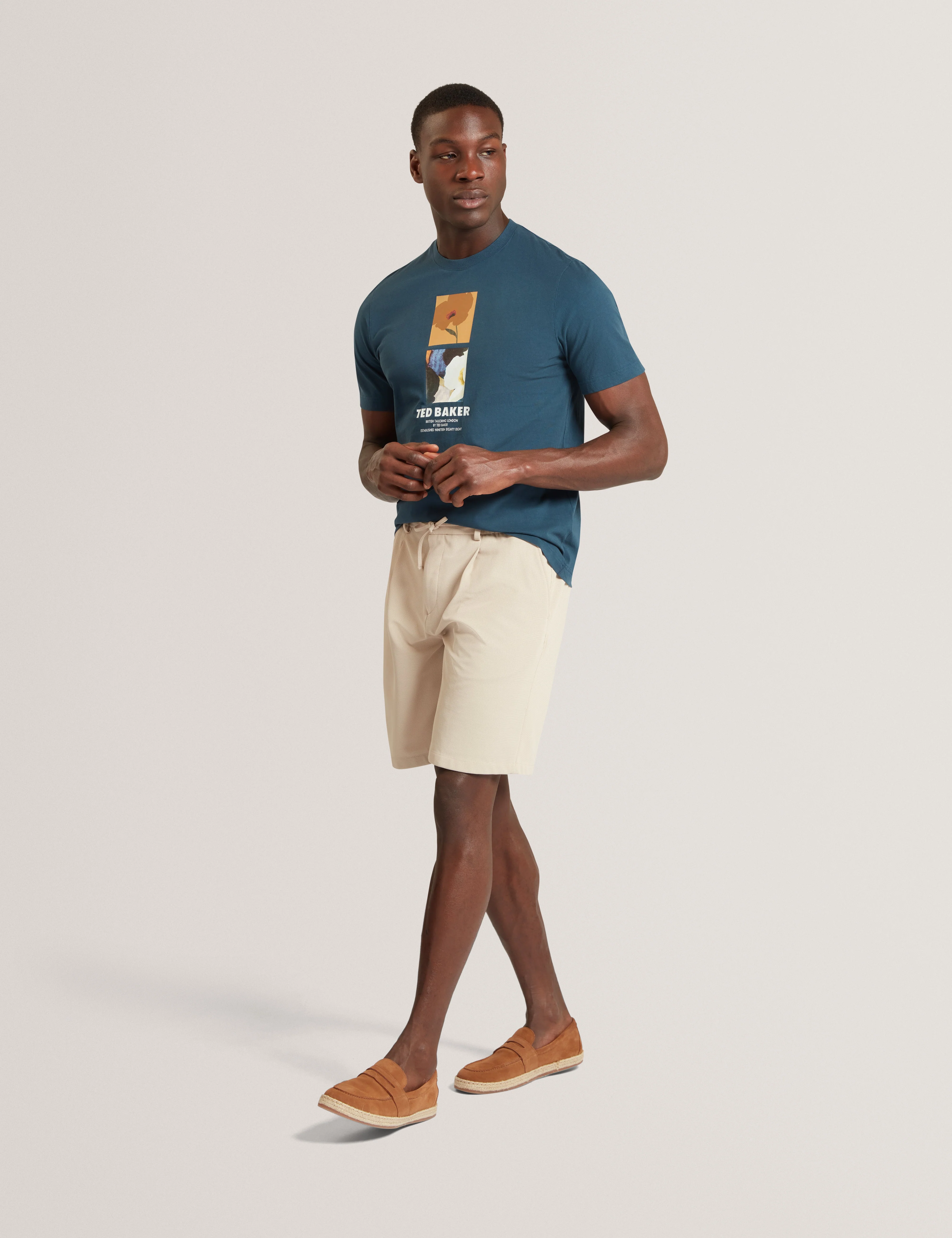Lambbet Ss Floral Box Print T-Shirt Navy - Image 2