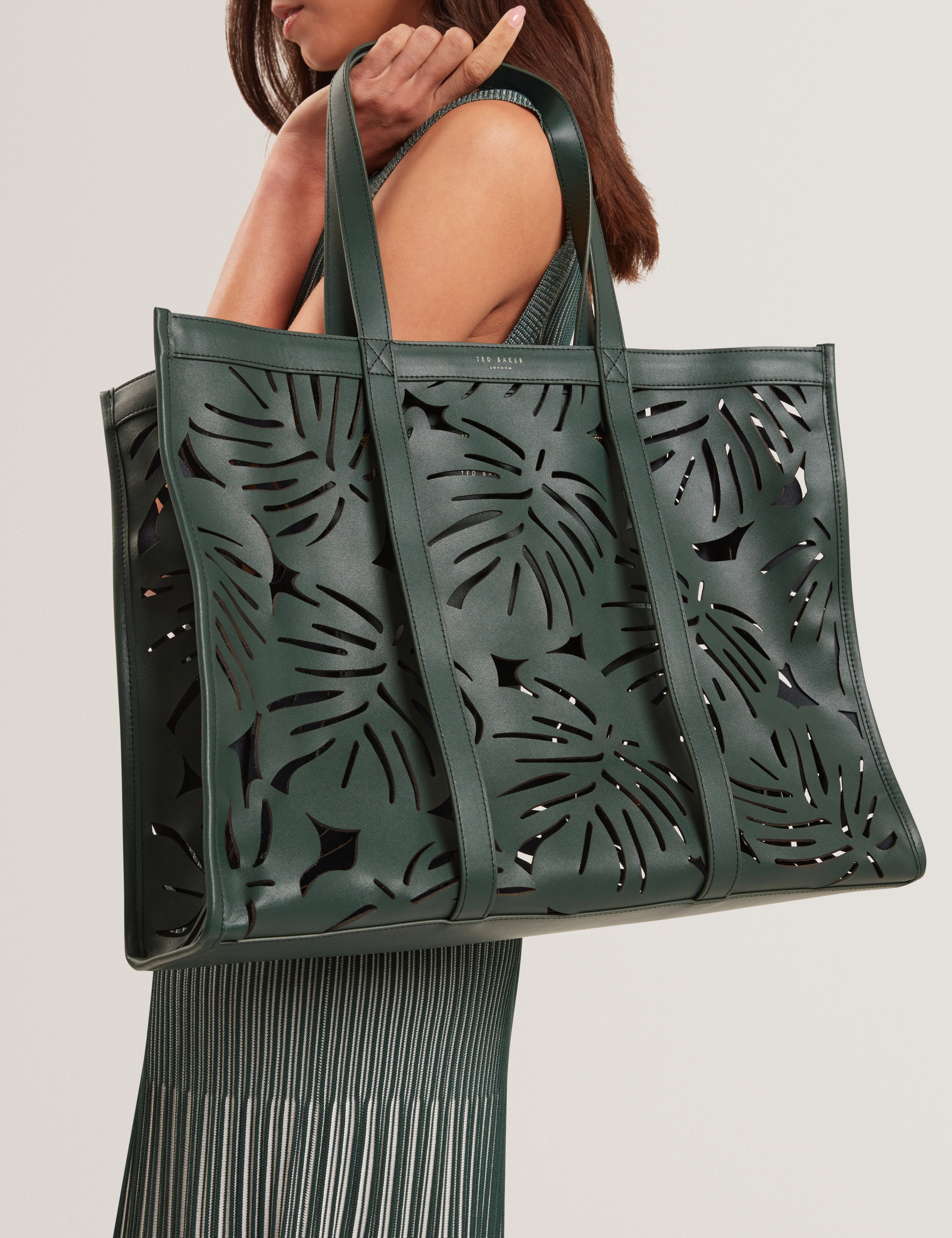 Leiian Leaf Detail Laser Cut Extra Large Tote Green - Image 3