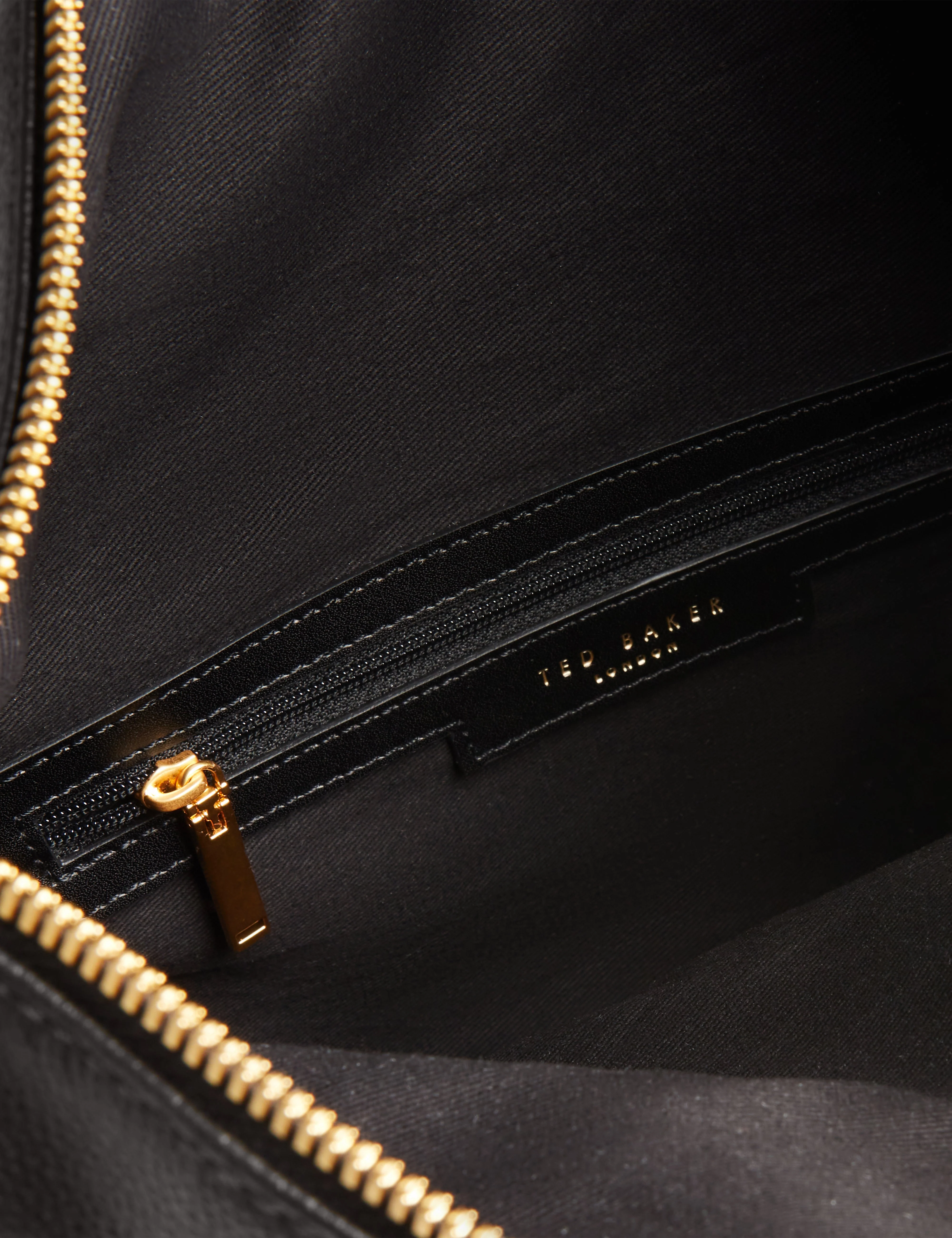 Luccea Webbing Leather Backpack Black - Image 4
