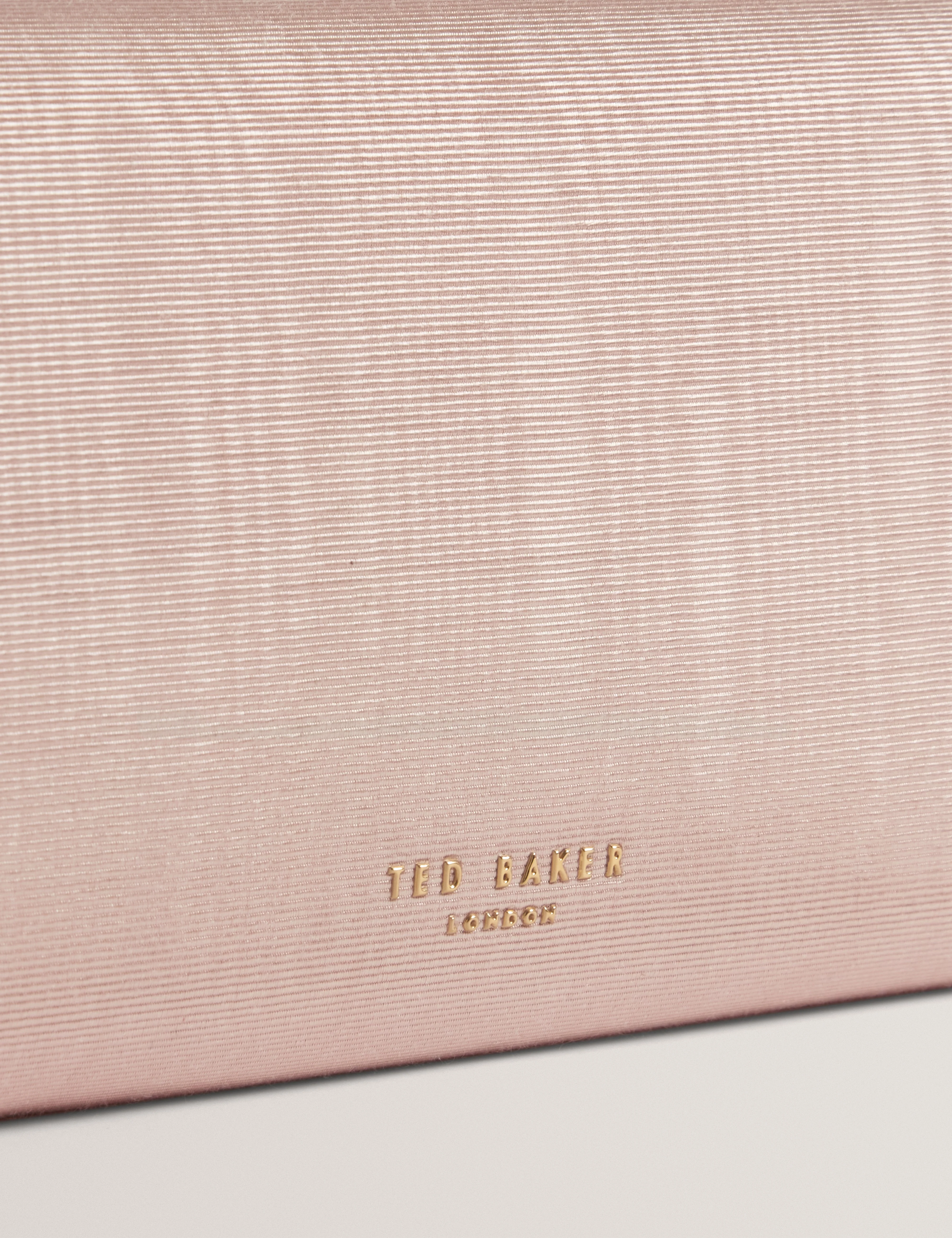 Maliisa Moire Baguette Clutch Bag Lt-Pink - Image 3