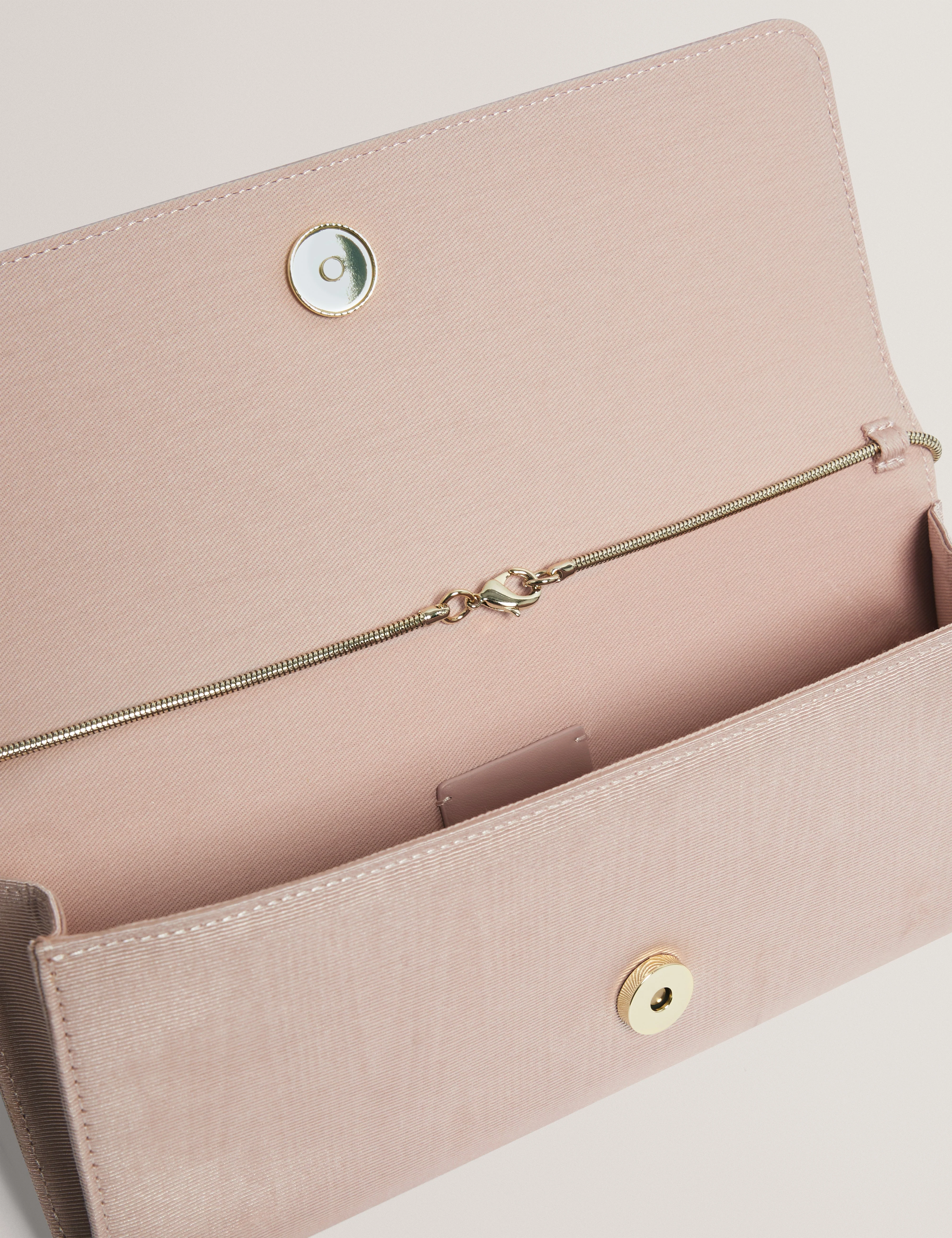 Maliisa Moire Baguette Clutch Bag Lt-Pink - Image 5
